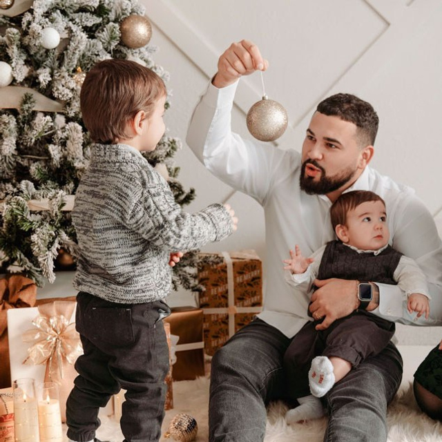 Christmas Studio Mini Sessions — Family Photography in Jacksonville, FL