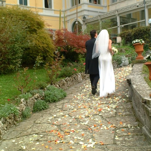 Locations Como. Wedding and elopement photographer Italy Tuscany Como Milan Pavia Marija Galaka