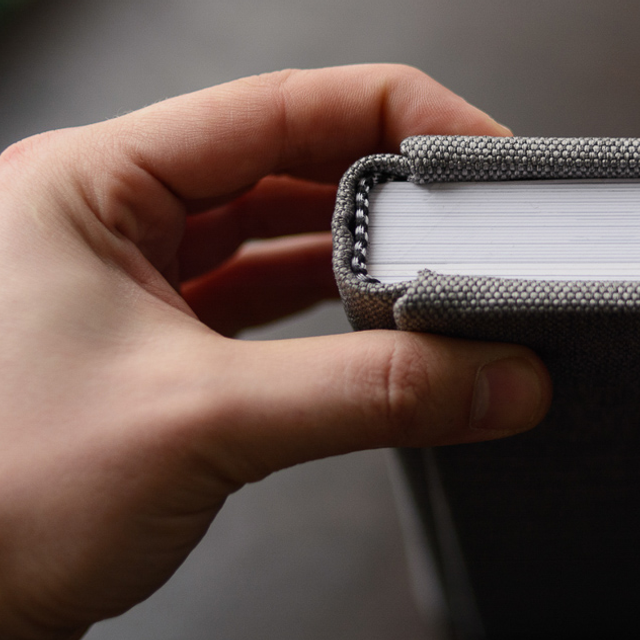 Фотокниги. Весільний та Репортажний фотограф Іванченко Максим. Дніпро, Україна