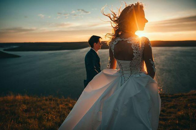 Strandhochzeit im Abendrot