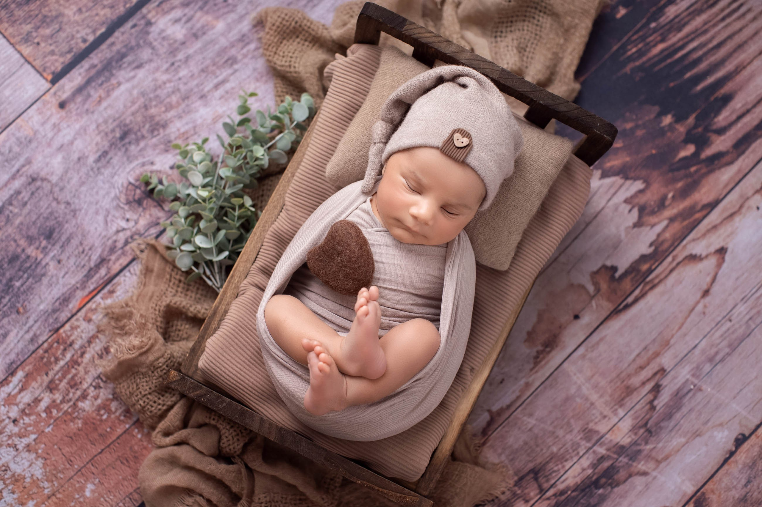 Newborn photography studio in Hills Disctrict. baby photoshoot in sydney