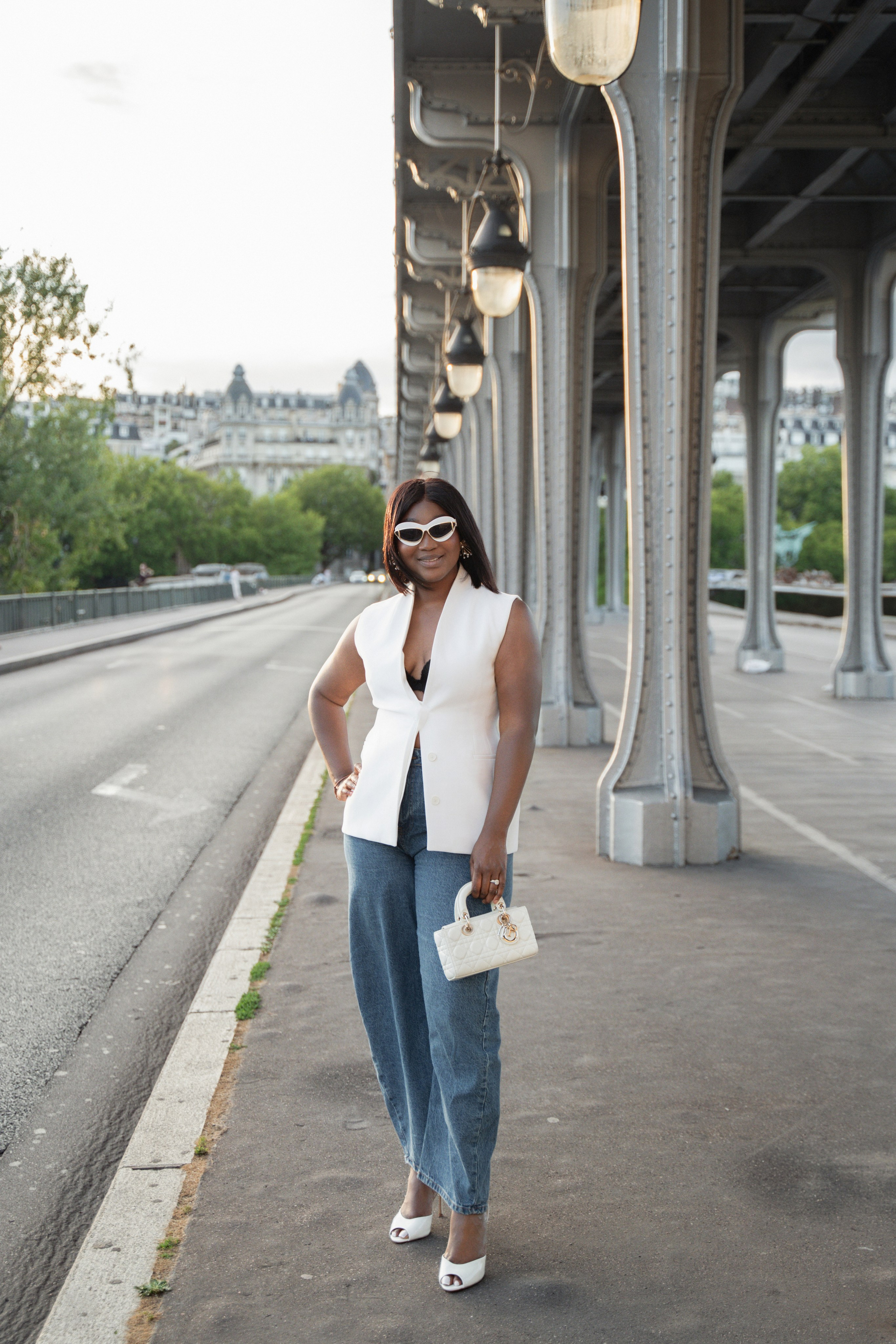 Content shooting. Photographer in Paris Yulia Shkadina | Couples, engagement, pre-wedding, individual photo-shoots in Paris at the best locations
