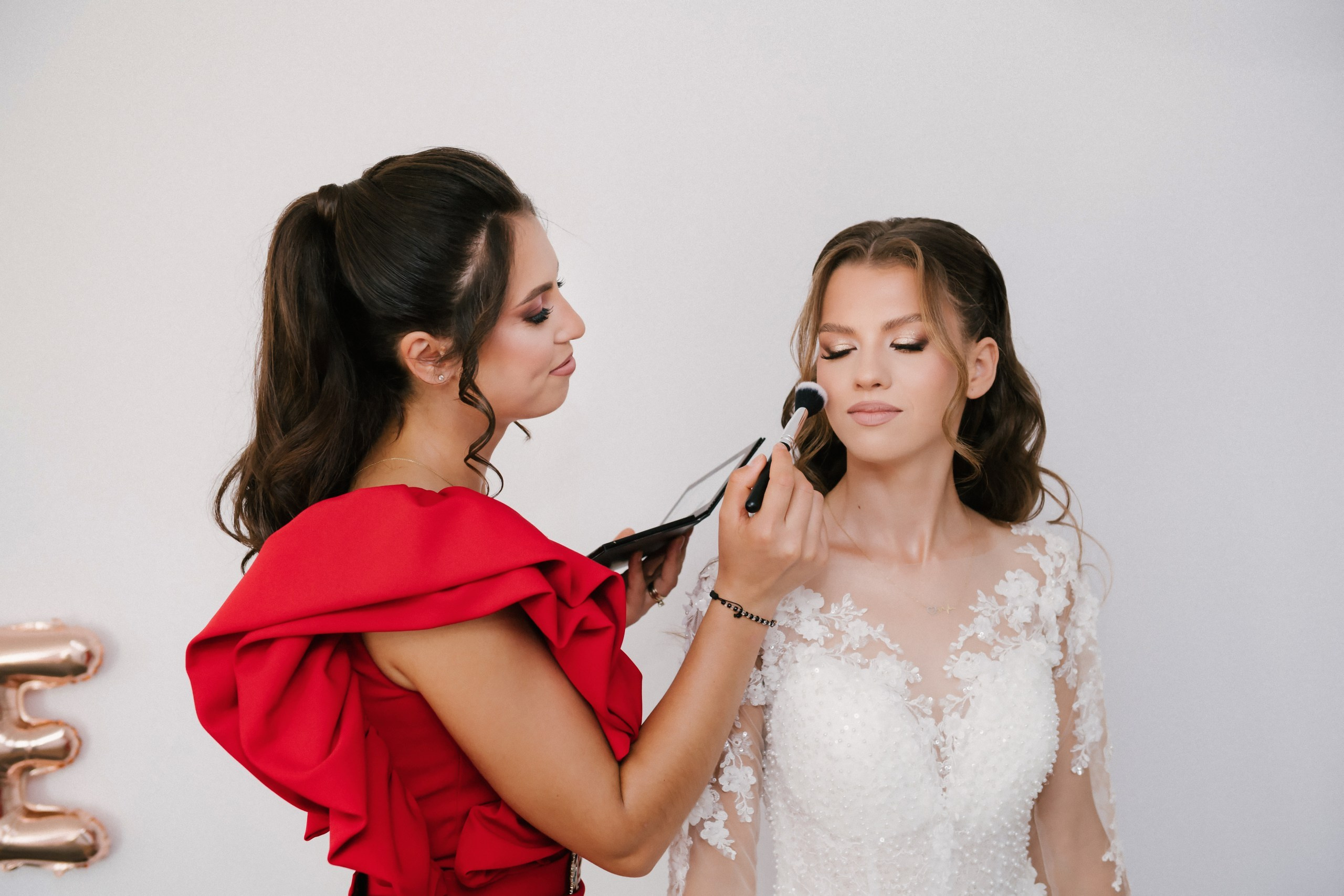 - nunta--fotograf-profesionist-botosani - fotografie-nunta-romantica - imagini-nunta-in-natura-alin-chirila-fotograf - fotografii-cuplu-indragostit-nunta-botosani - sedinta-foto-miri-andrei-iustina-alinofotostudio - amintiri-din-nunta-realizate-de-fotograf-profesionist - povestea-nuntii-andrei-si-iustina-in-imagini-alinofotostudio-fotograf evenimente- evenimente Botoșani -fotograf Suceava - fotograf Iași- servicii foto. servicii foto Botoșani. servicii foto video Botoșani. otograf-nunta-botosani-fotograf nunta. fotograf evenimente. fotograf nunta Botoșani. Alin chirila. Alin chirila fotograf. Alinofotostudio.- servicii foto. servicii foto Botoșani. servicii foto video Botoșani. fotograf nunta. fotograf evenimente. fotograf nunta Botoșani. Alin chirila. Alin chirila fotograf. Alinofotostudio.fotograf stare civilă,poze stare civilă,album foto stare civilă,servicii foto suceava,fotograf evenimente suceava,fotograf nuntă suceava,poze cununie civilă,ședință foto stare civilă,sesiune foto suceava,fotograf profesionist suceava,fotograf botosani,stare civila botosani,alinofotostudio,alin chirila fotograf.servicii foto. servicii foto Botoșani. servicii foto video Botoșani. fotograf nunta. fotograf evenimente. fotograf nunta Botoșani. Alin chirila. Alin chirila fotograf. Alinofotostudio.fotograf stare civilă,poze stare civilă,album foto stare civilă,servicii foto suceava,fotograf evenimente suceava,fotograf nuntă suceava,poze cununie civilă,ședință foto stare civilă,sesiune foto suceava,fotograf profesionist suceava,fotograf botosani,stare civila povestitor prin fotografiebotosani,alinofotostudio,alin chirila fotograf,servicii foto. servicii foto Botoșani. servicii foto video Botoșani. fotograf nunta. fotograf evenimente. fotograf nunta Botoșani. Alin chirila. Alin chirila fotograf. Alinofotostudio.fotograf stare civilă,poze stare civilă,album foto stare civilă,servicii foto suceava,fotograf evenimente suceava,fotograf nuntă suceava,poze cununie civilă,ședință foto stare civilă,sesiune foto suceava,fotograf profesionist suceava,fotograf botosani,stare civila botosani,alinofotostudio,alin chirila fotograf,cununie religioasă botoșani,andreea și neculai,capela militară botoșani,foto conacul zăicești,fotograf nuntă botoșani,fotograf cununie religioasă,foto evenimente botoșani,poze cununie capela militară,ședință foto zăicești,fotograf profesionist botoșaniMire și mireasă – Sergiu & Liliana – ziua nunții, 2024 - Emoții în ziua nunții – Sergiu și Liliana - Dansul mirilor – fotografie artistică nuntă 2024 - Sedinta foto romantică în natură – Sergiu & Liliana - Rochia de mireasă și detalii de nuntă elegan-Album de cununie civilă Florin și Anda – Fotografii profesionale realizate de Alin Chirilă în Botoșani -fotograf prin fotografie-Ședință foto Trash the Dress pe muntele Rarău cu Iulian și Iuliana – fotografie de cuplu, natură montană, emoție autentică surprinsă de Alin Chirilă, povestitor prin fotografie.- "Iulian și Iuliana pe crestele Rarăului – fotografie Trash the Dress în natură" - "Cuplu îmbrățișat la apus pe muntele Rarău – ședință foto după nuntă" - "Rochie de mireasă în vânt pe munte – Trash the Dress Rarău-1. Iulian și Iuliana pe muntele Rarău – ședință foto Trash the Dress în natură, cu peisaj montan spectaculos 2. Cuplu în îmbrățișare pe Rarău – emoție autentică surprinsă după nuntă 3. Rochie de mireasă în bătaia vântului – fotografie artistică Trash the Dress în munți 4. Mire și mireasă privind spre orizont – dragoste și libertate pe muntele Rarău 5. Iuliana zâmbind în rochia de mireasă – portret în natură, Trash the Dress 6. Iulian ținându-și mireasa de mână – ședință foto romantică pe munte 7. Detaliu cu rochia pe stâncă – estetică naturală Trash the Dress Rarău 8. Cuplu în mers pe poteca Rarăului – fotografie simbolică de după nuntă 9. Apus de soare pe Rarău în spatele mirilor – imagine de poveste Trash the Dress 10. Iulian și Iuliana râzând împreună – momente autentice surprinse de Alin Chirilă, povestitor prin fotografie-fotograf-nunta-cerbu-botosan trash-the-dress-botosani Alin Chirilă Fotograf – fotograf de nuntă Botoșani-fotograf nuntă Botoșani-fotograf nuntă Cerbu Botoșani-fotograf profesionist nuntă Botoșani-fotografie de nuntă Botoșani-fotograf evenimente Botoșani-fotograf nuntă Moldova-fotograf trash the dress Botoșani - fotograf pregătirea mirilor Botoșani -fotograf ceremonie religioasă nuntă-fotograf petrecere nuntă Botoșani- fotograf nuntă Botoșani pregătirea mirelui- pregătirea mirelui fotografie nuntă Cerbu Botoșani-fotograf nuntă Botoșani pregătirea miresei -mireasă pregătiri nuntă Cerbu Botoșani-fotograf nuntă Botoșani nașii mirilor-ceremonie religioasă nuntă Cerbu Botoșani-fotograf nuntă Botoșani ceremonie religioasă biserică-petrecere nuntă Cerbu Botoșani invitați dans-fotograf nuntă Botoșani petrecere restaurant-ședință foto trash the dress-fotograf trash the dress Botoșani ședință foto după nuntă-Fotograf nuntă Botoșani – galerie foto reală de la evenimente