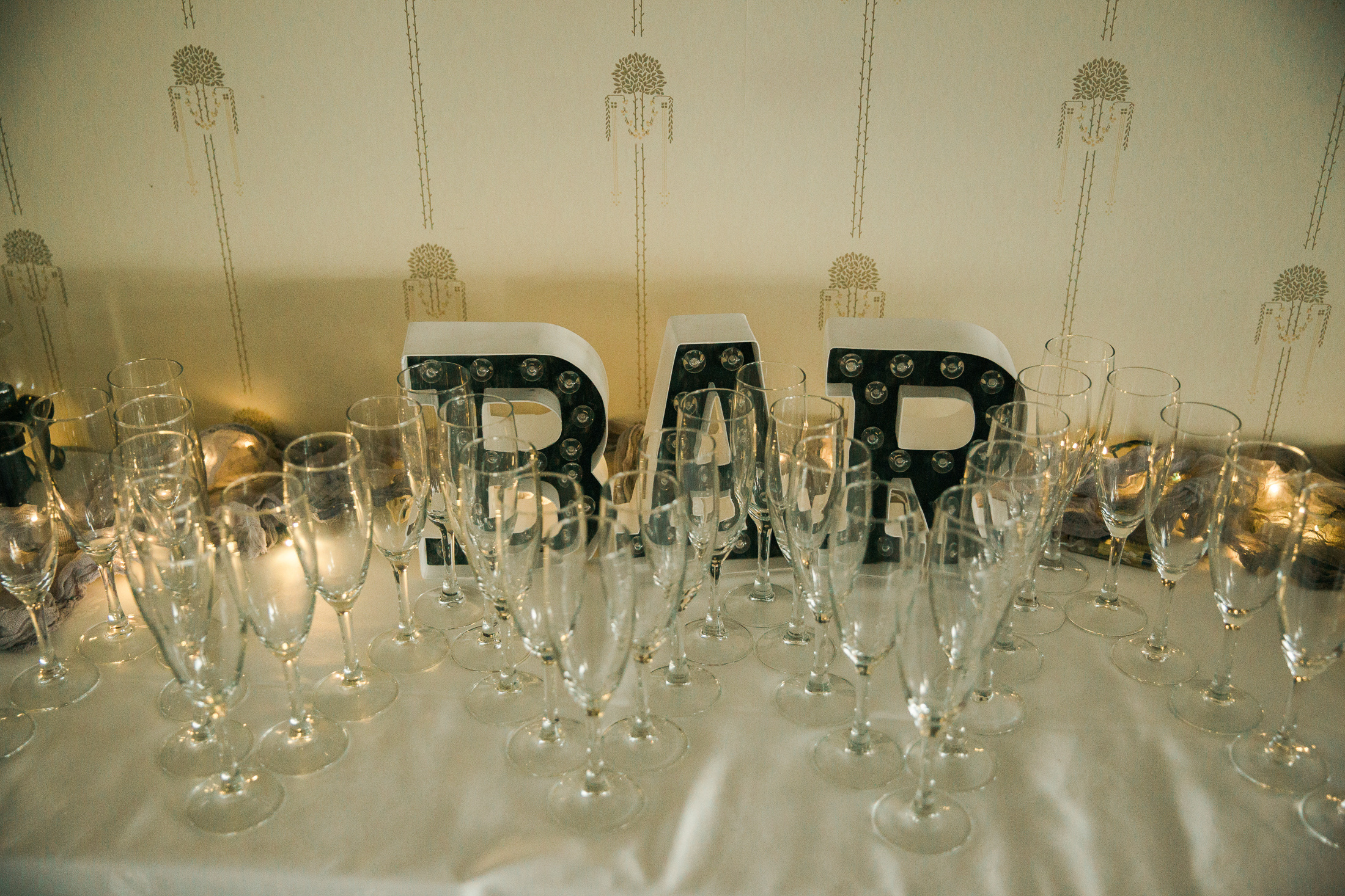 Villa Åkerbloom dokumentaarinen hääkuvaus, Villa Åkerbloom häät