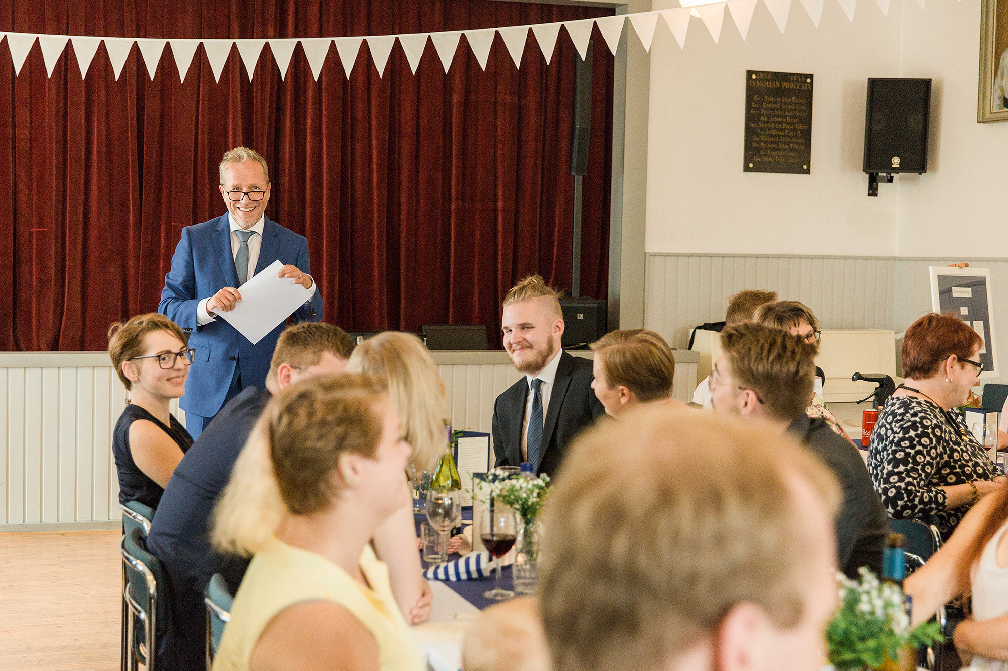 Riikka&Antti, kesähäät Tapanilassa