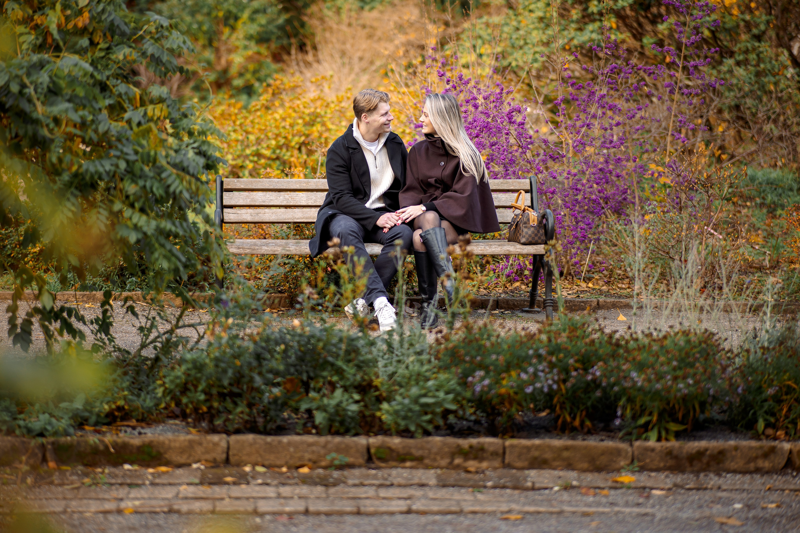 LoveStory in Dortmund - Rombergpark -. Fotograf NRW aus Wickede Ruhr, Milla Kunst