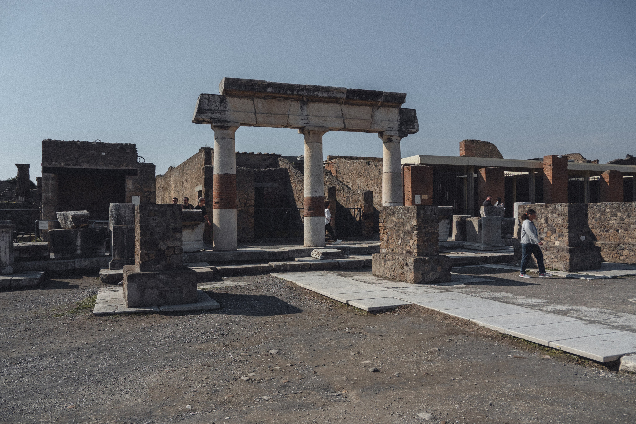 Pompeii. Photographe sur Cote d’Azur. Portraits de familles, couples, enfants, événements