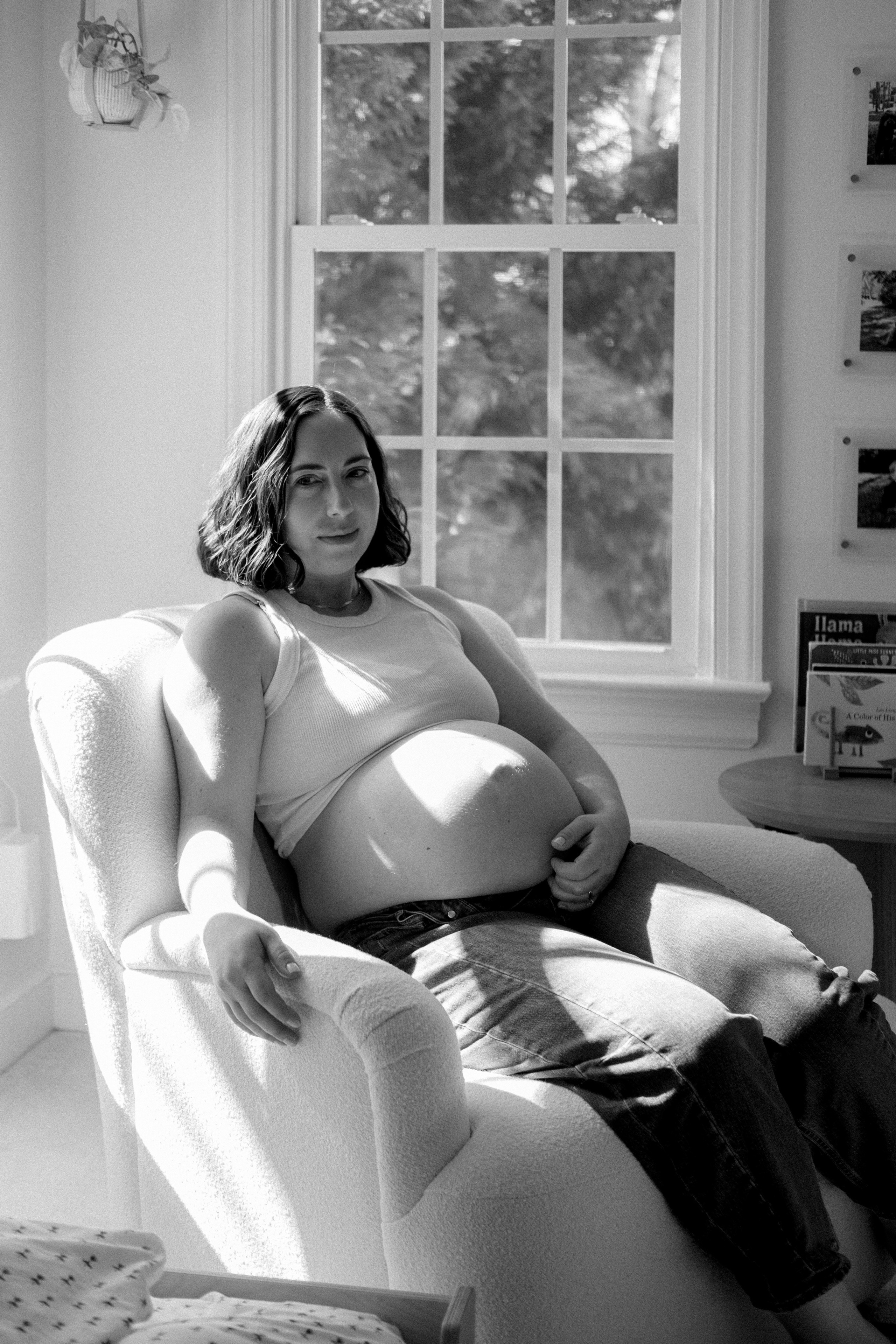 Richmond, VA Maternity Photographer | Editorial & Documentary Portraits. Family Photographer Richmond VA | Anna Dobrovolskaia