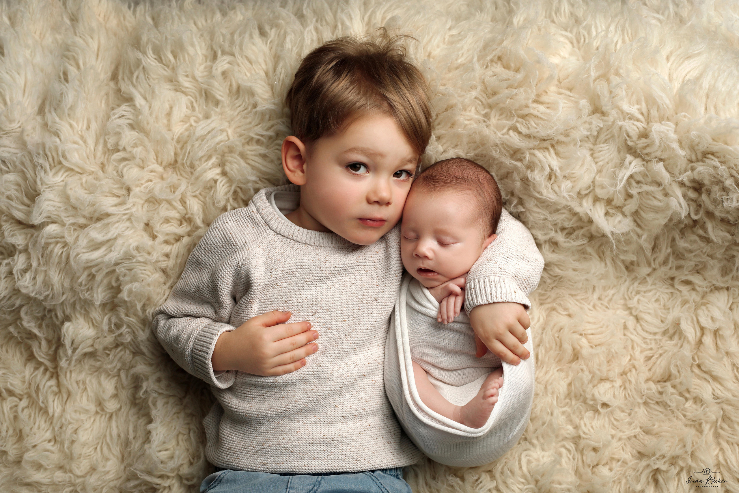 Babyfotograf Ulm, Babyfotograf Neu-Ulm, Babyfotograf Münsingen, Babyfotograf Metzingen, Babyfotograf Göppingen, Babyfotograf Tübingen, Babyfotograf Memmingen, Babyfotograf Reutlingen, Babyfotograf Stuttgart, Babyfotograf Günzburg, Babyfotograf Biberach an der Riss, Babyfotograf Alb-Donau-Kreis, Babyfotograf Bad Saulgau, Babyfotograf Bad Waldsee, Babyfotograf Ehingen, neugeborenenfotografie Ulm, neugeborenenfotografie Neu-Ulm, neugeborenenfotografie Stuttgart, neugeborenenfotografie Metzingen, neugeborenenfotografie Münsingen, neugeborenenfotografie Bad Saulgau, neugeborenenfotografie Bad Waldsee, neugeborenenfotografie Ehingen, neugeborenenfotografie Langenau, neugeborenenfotografie Ravensburg, neugeborenenfotografie Sigmaringen, Fograf Ulm, Fotograf Ehingen, Fotograf Bad Waldsee, Fotograf Friedrichshafen, Baby Ulm, Entbindung Ulm, babyfotograf Erbach, Babyfotograf Blabeuren, Babyfotograf Biberach, babyshooting ulm, babyshooting metzingen, babyshooting ehingen, Babybauchshooting, Schwangerschaftsshooting, Babybauchbilder, Babybauchfotografie Ulm, Matmaternity, studiophotography, studiophotoshoot