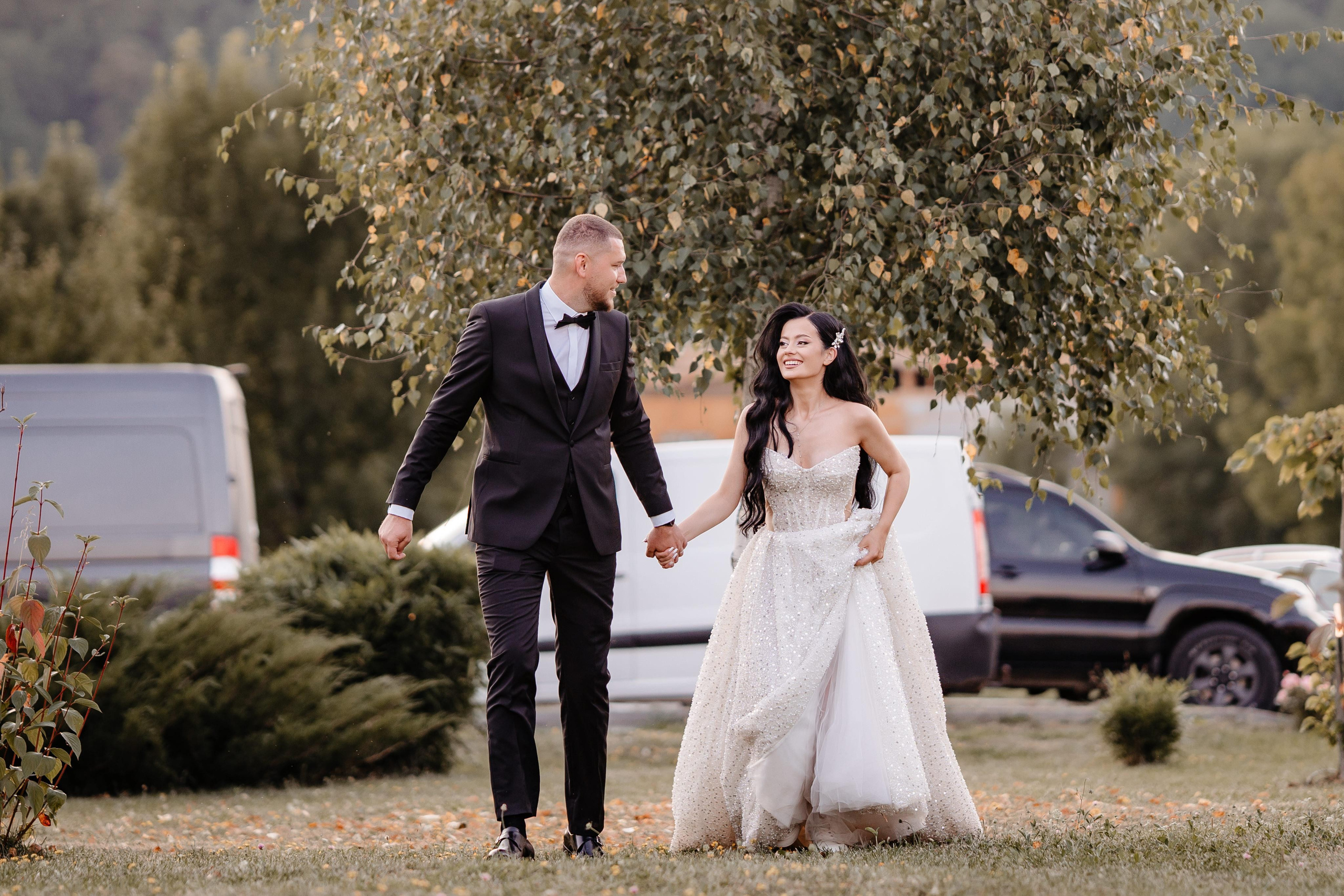 Catalina & Remus. Raw Studio. Fotograful tau de nunta!
