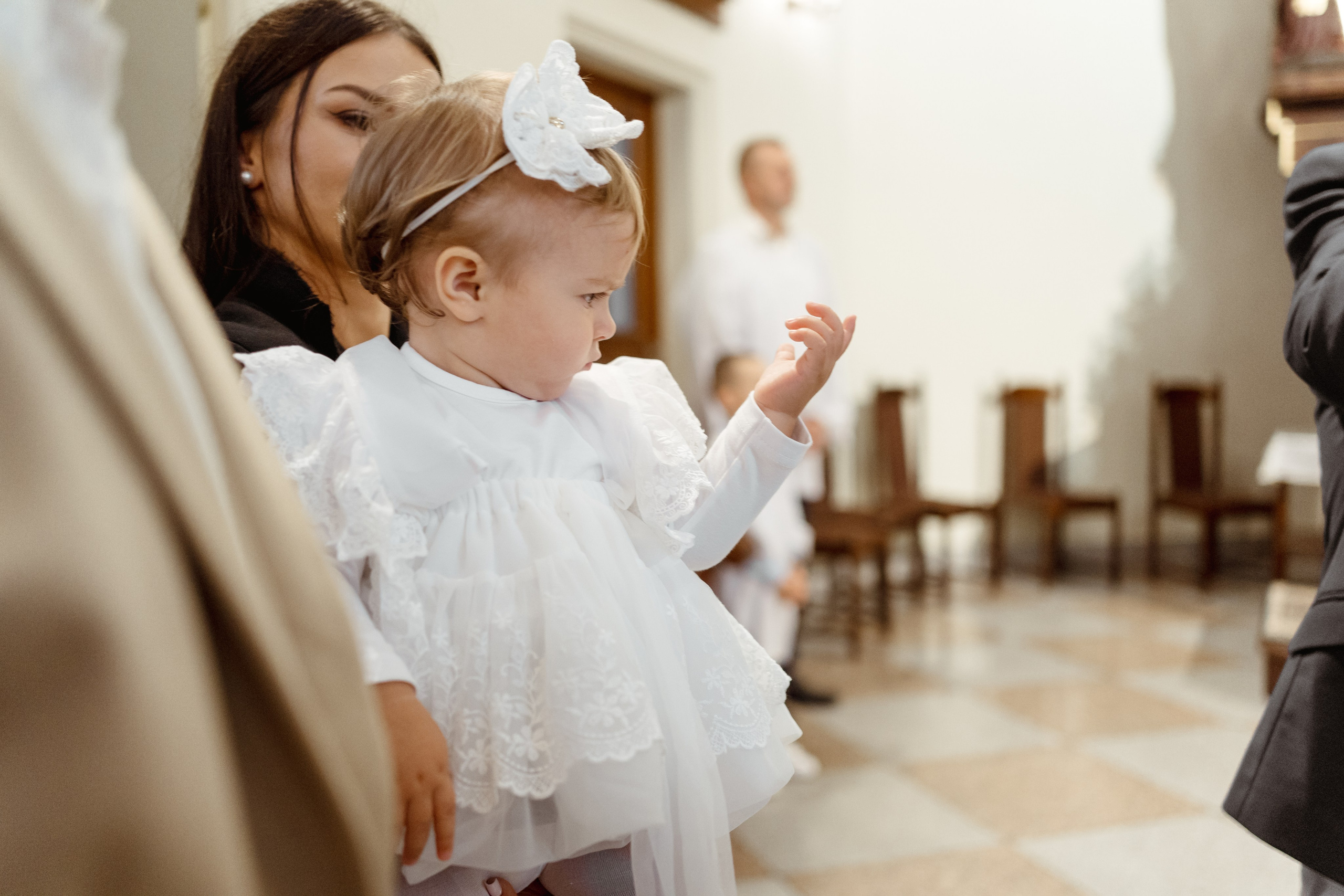 Reportaż z okazji Chrztu Świętego w Łodzi. Fotograf Łódź - sesja ciążowa, noworodkowa, dziecięca. Studio w Łodzi