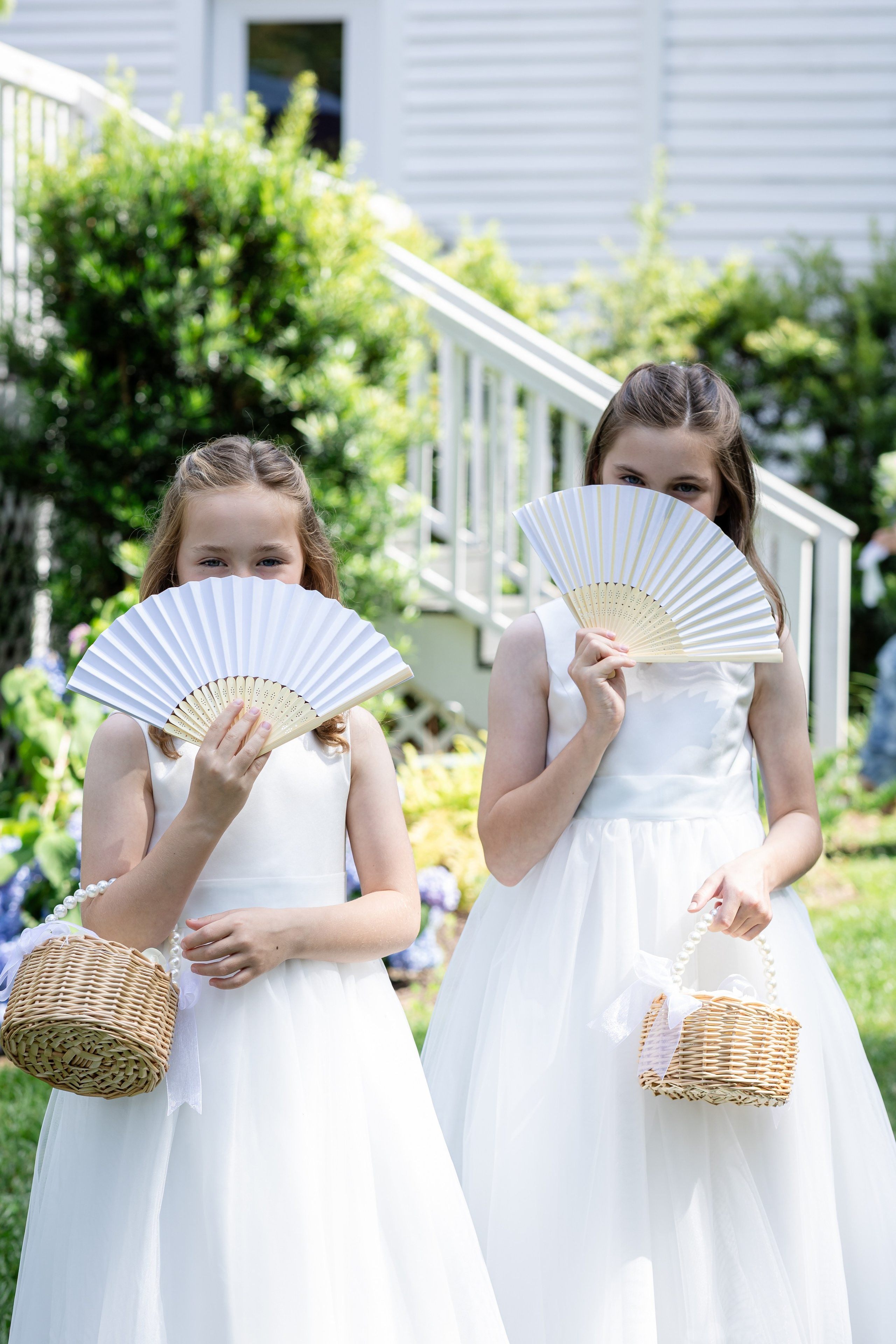 Blue wedding of Stacey and Madison at Liberty Hall Bed & Breakfast located in Traveler’s Rest SC. Wedding and portrait photography in Greenville SC