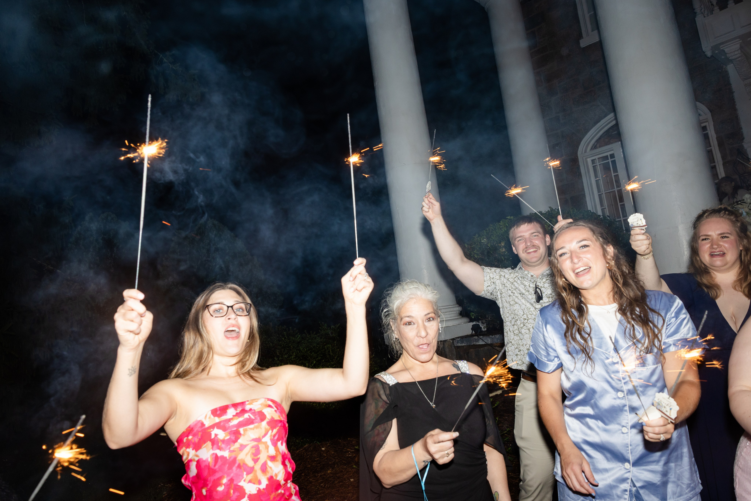 Lester & Annalise’s Romantic Summer Wedding at Gassaway Mansion in Greenville, SC. Wedding and portrait photography in Greenville SC