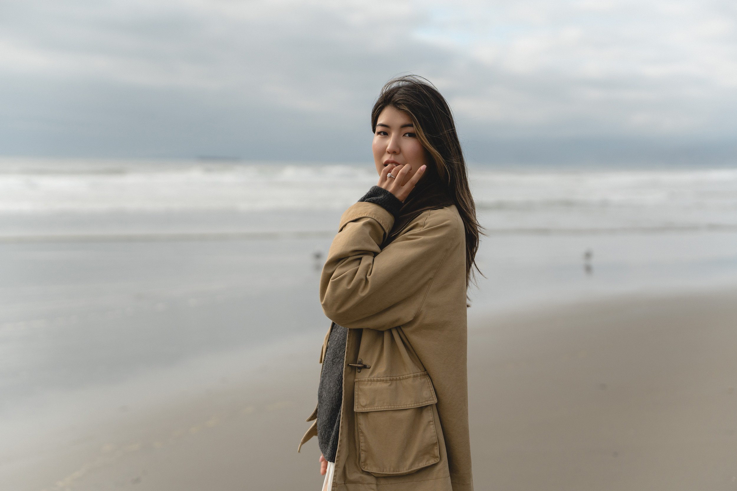 Cloudy Ocean Beach Photography | Moody San Francisco Portraits. Maternity, newborn photographer in the Bay Area|Iryna Rakivnenko