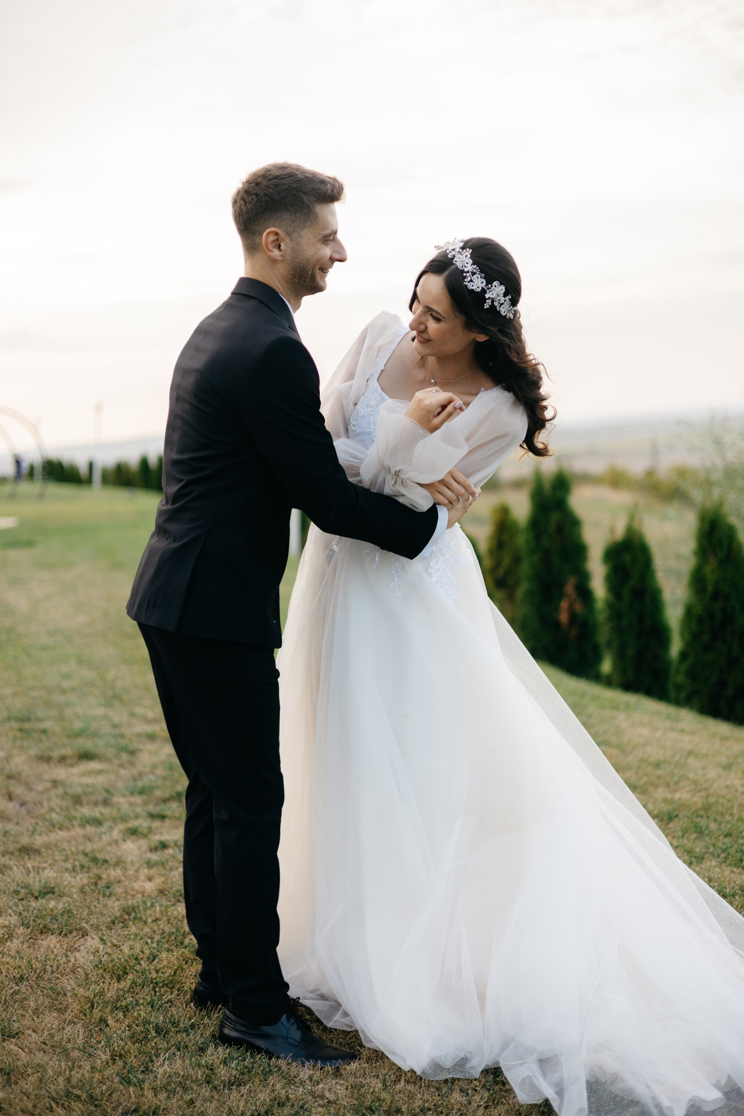 Beatrice and Andrei. Sara Luca Wedding Photographer in Italy and Europe