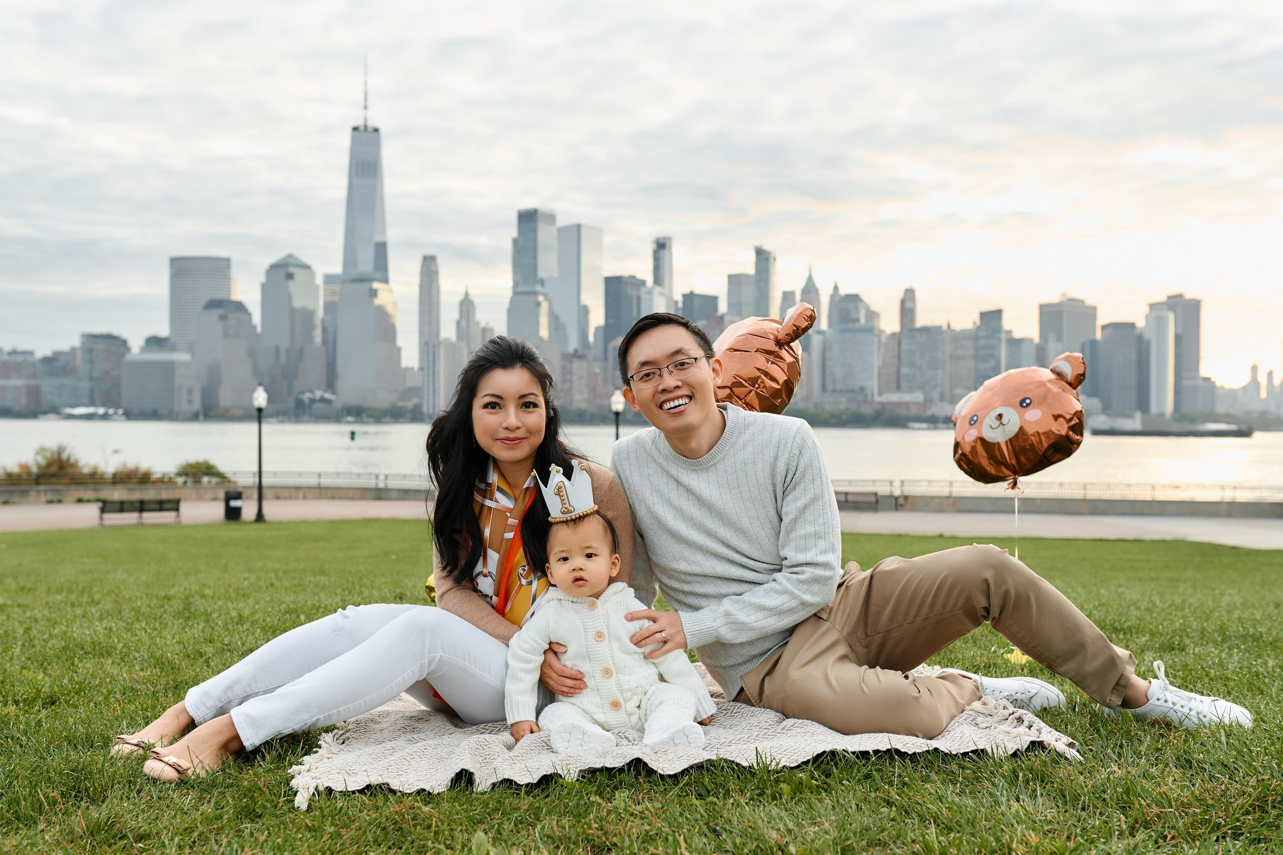 Family photo service New York / Experienced photographer. Professional Wedding and event photographer USA New York