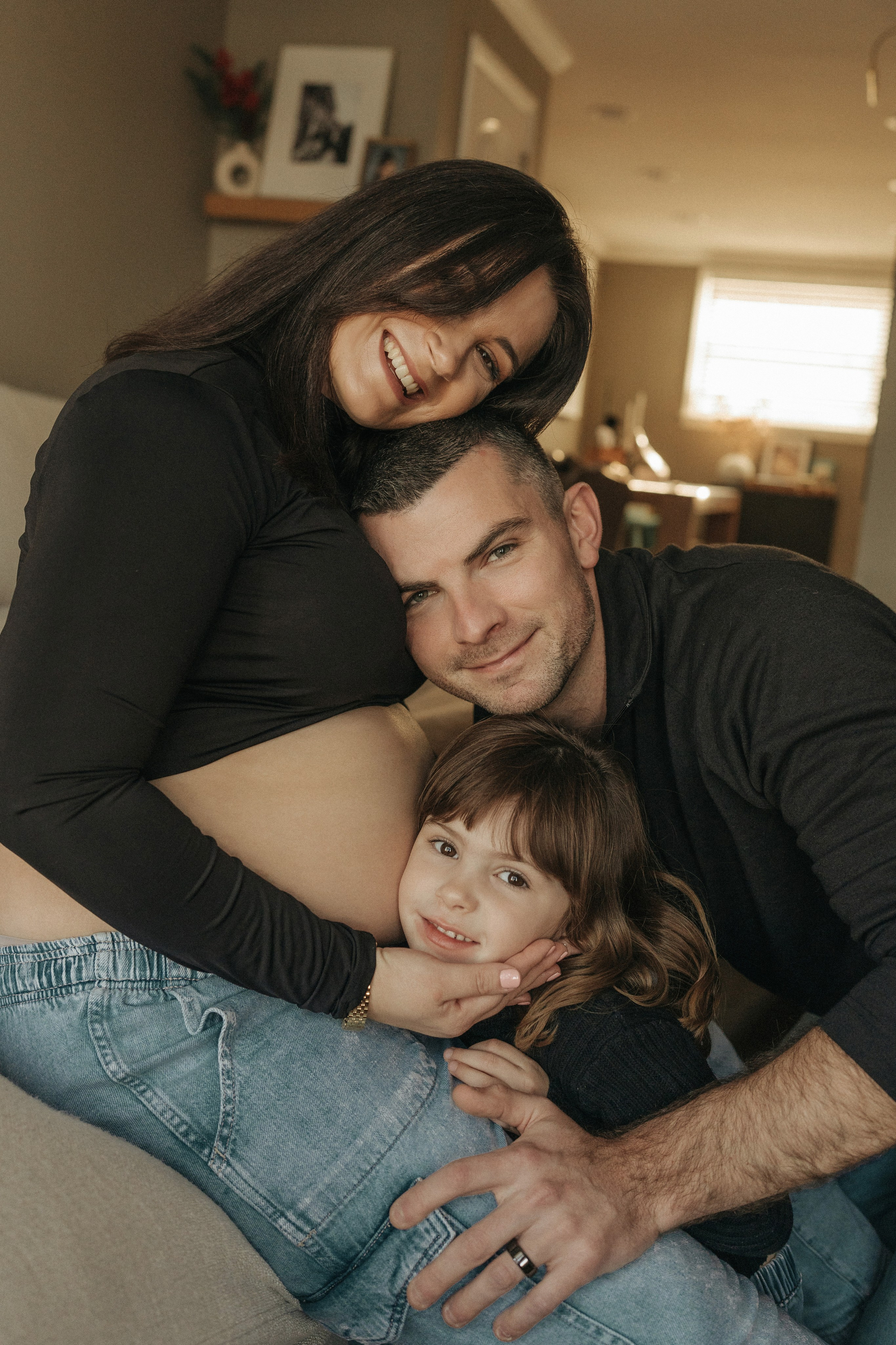 Home Maternity Photography – Relaxed & Candid Pregnancy Moments. Alisa Tant — Family and newborn photographer Bucks County, Montgomery county, Philadelphia, NJ