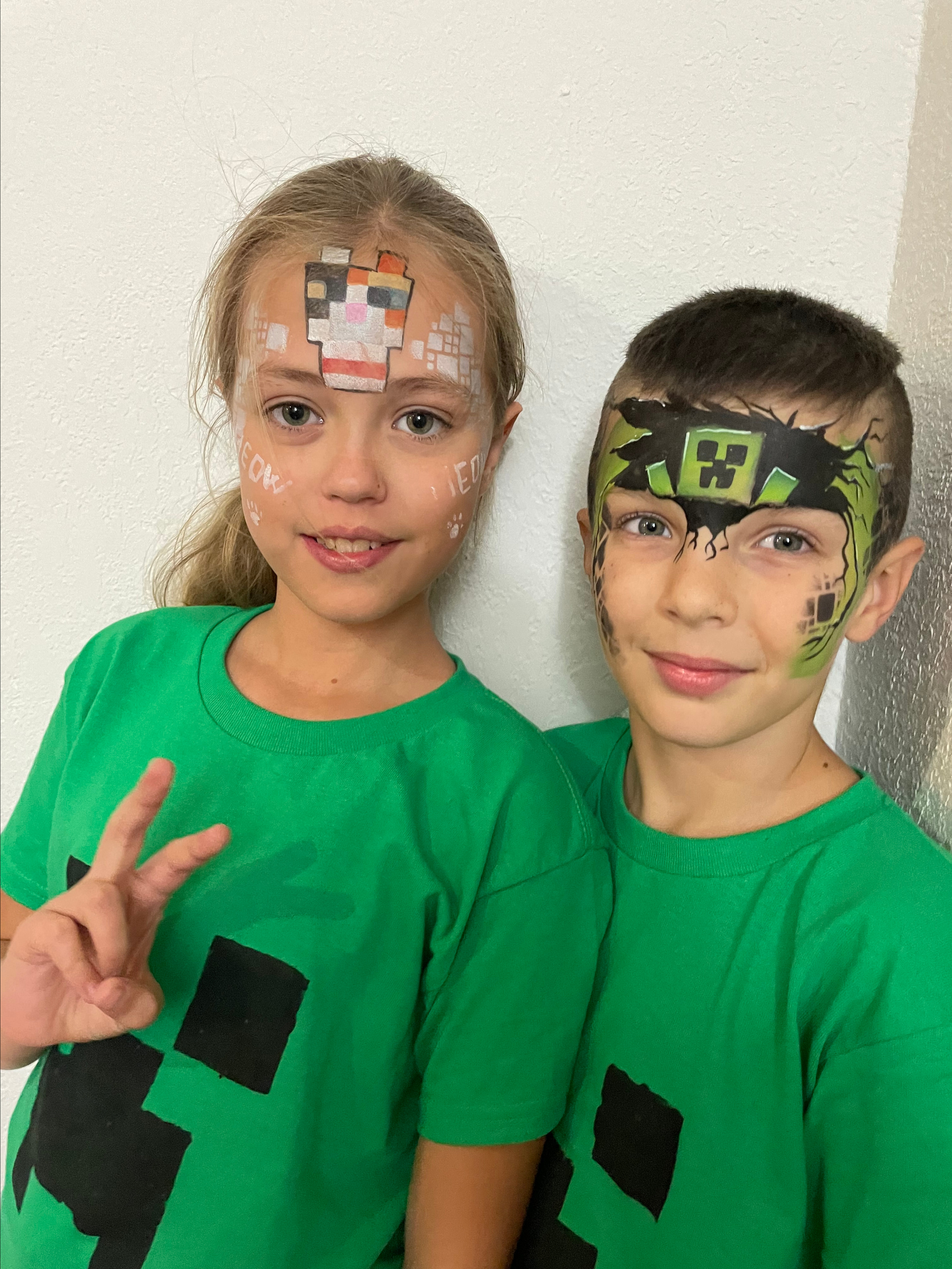 Minecraft is a popular image.