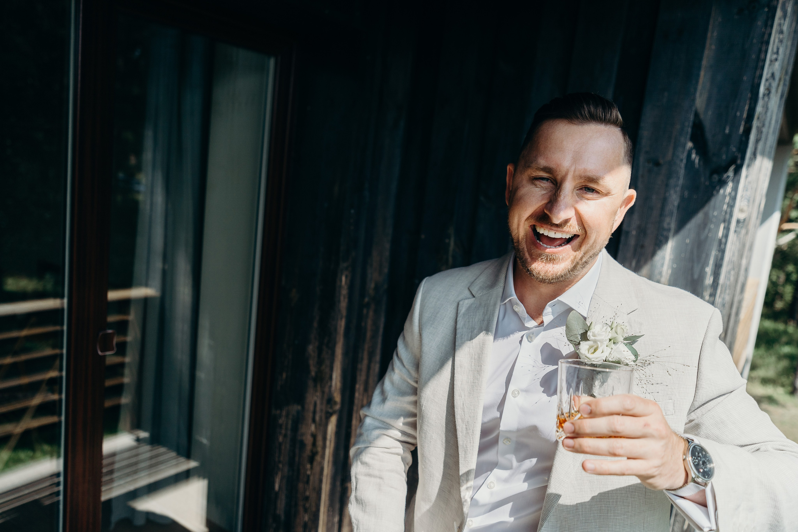 Liepaja.Love.Laugh. Kāzu fotogrāfs Rīgā — Vjačeslavs Lučņenkovs