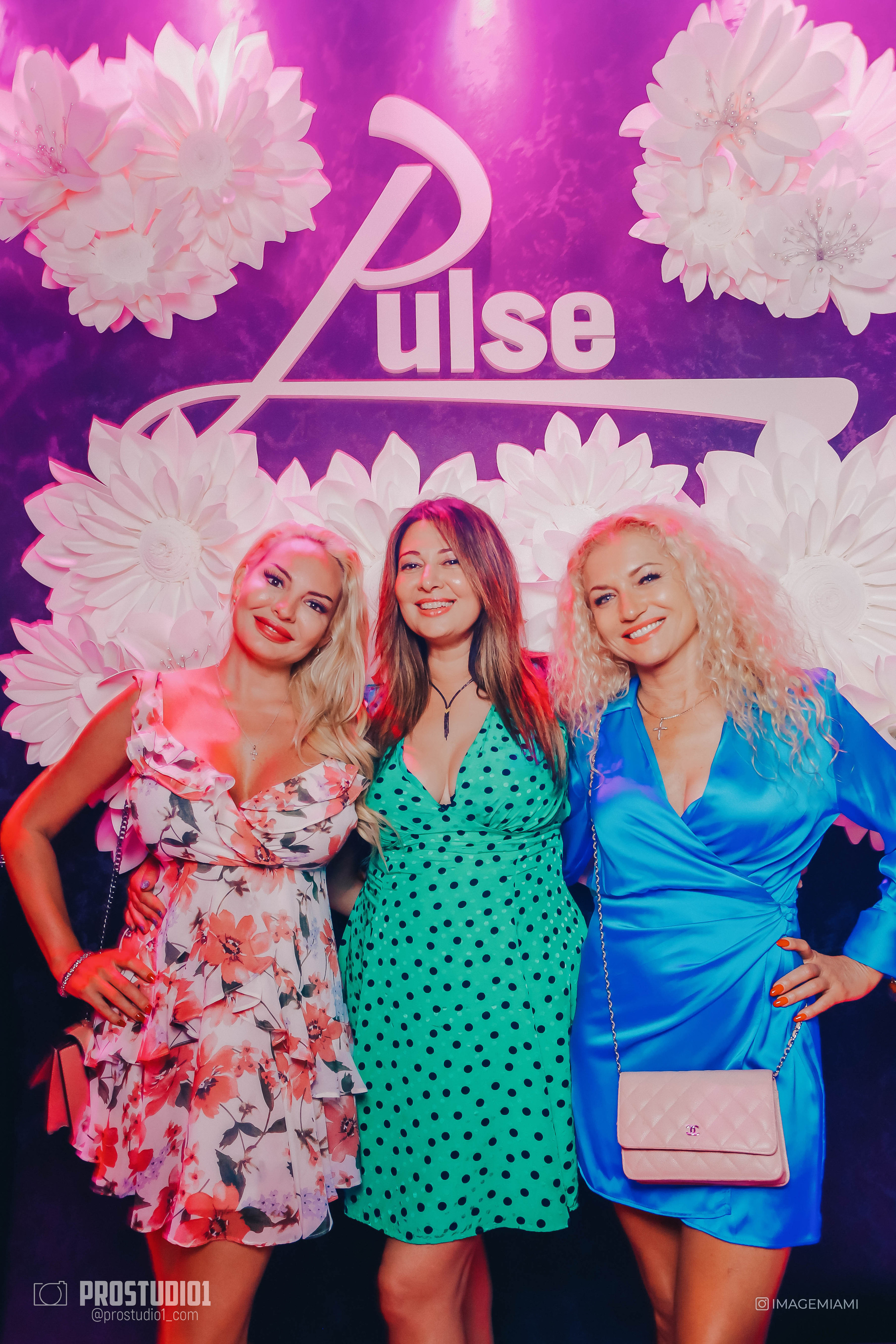 Photo & Video in Miami, Sunny Isles, Hallandale, Aventure. Photo & Video Production Studio #1