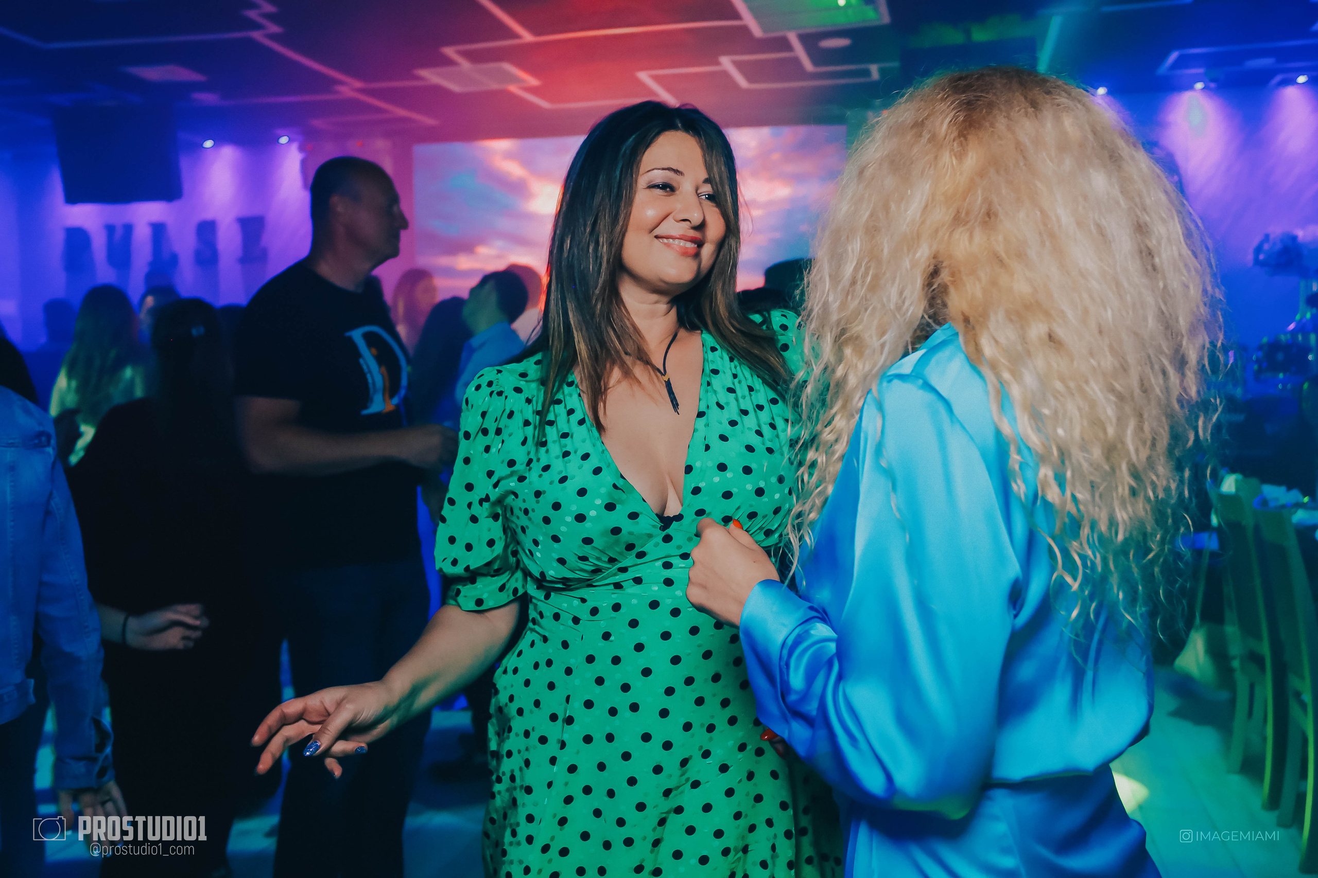 Photo & Video in Miami, Sunny Isles, Hallandale, Aventure. Photo & Video Production Studio #1