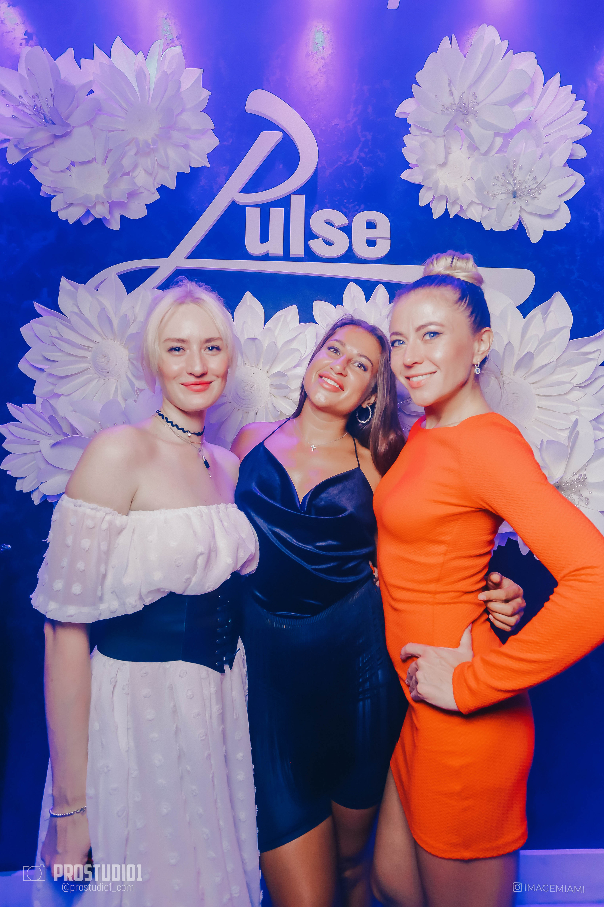 Photo & Video in Miami, Sunny Isles, Hallandale, Aventure. Photo & Video Production Studio #1