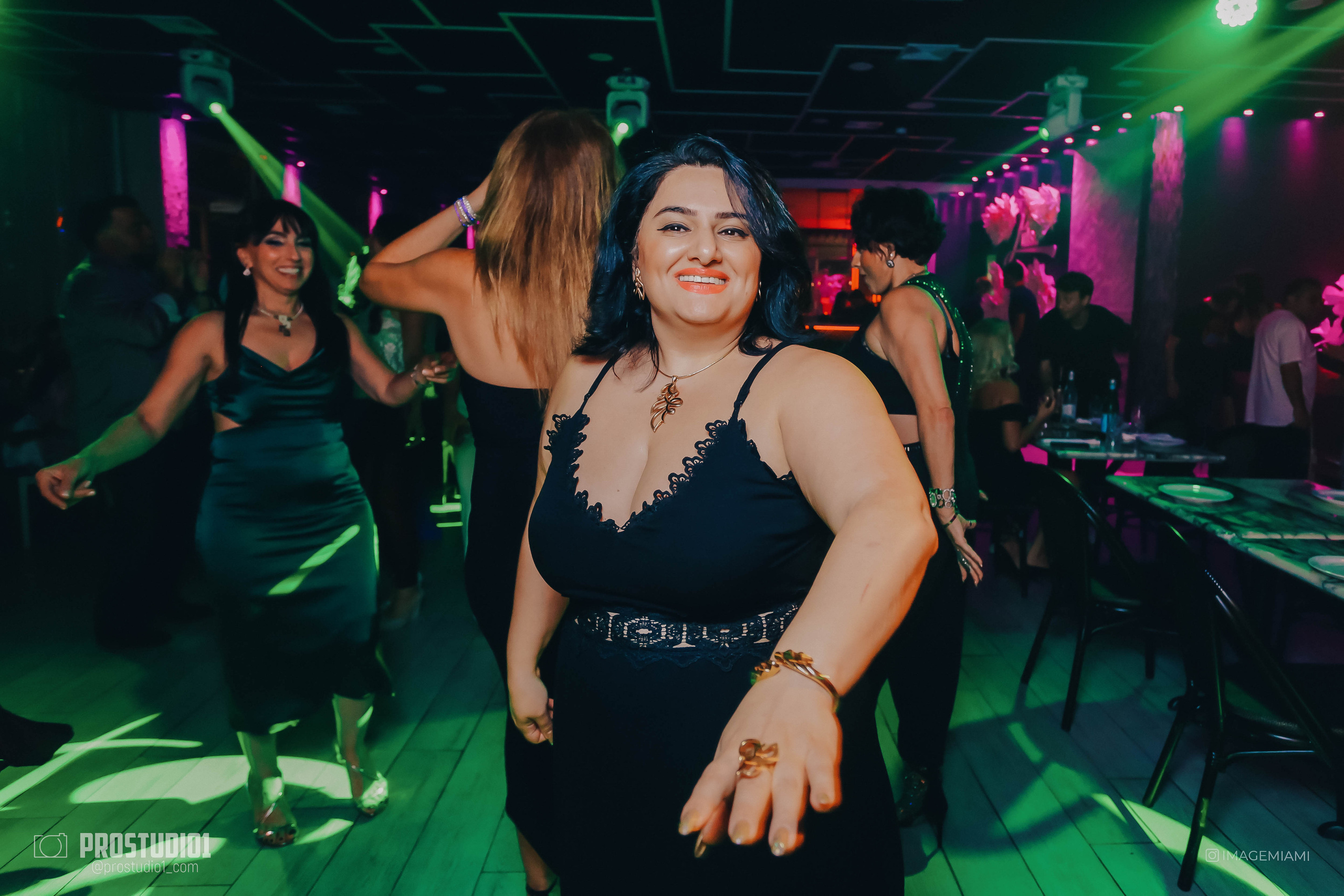 Photo & Video in Miami, Sunny Isles, Hallandale, Aventure. Photo & Video Production Studio #1