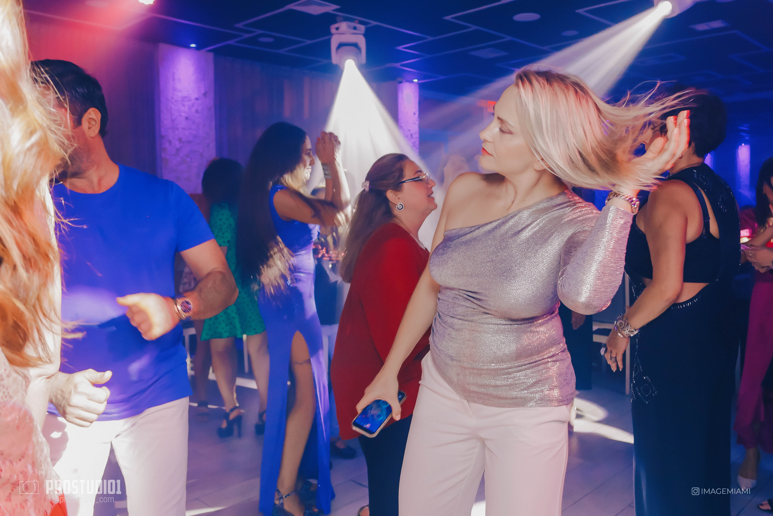 Photo & Video in Miami, Sunny Isles, Hallandale, Aventure. Photo & Video Production Studio #1