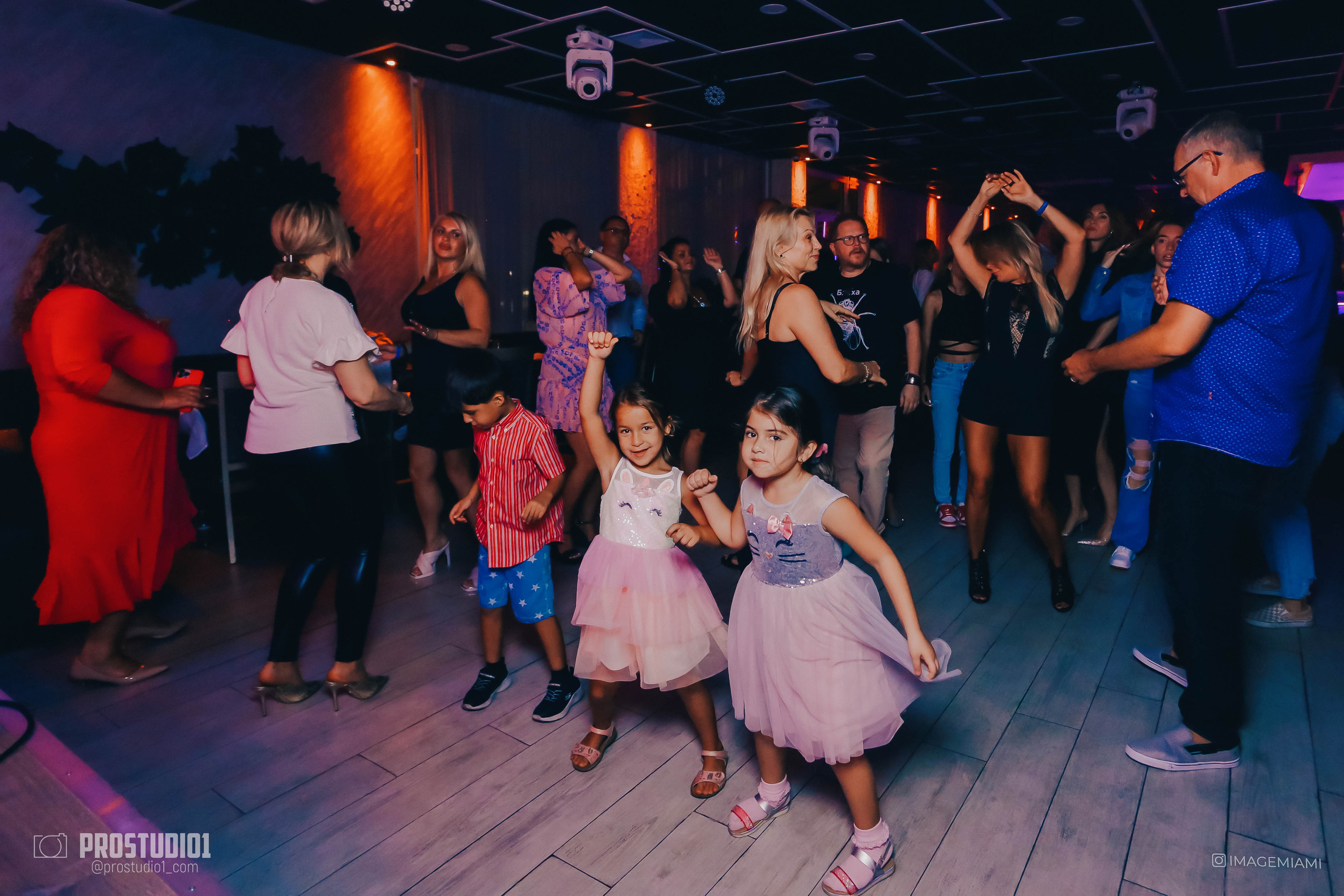 Photo & Video in Miami, Sunny Isles, Hallandale, Aventure. Photo & Video Production Studio #1