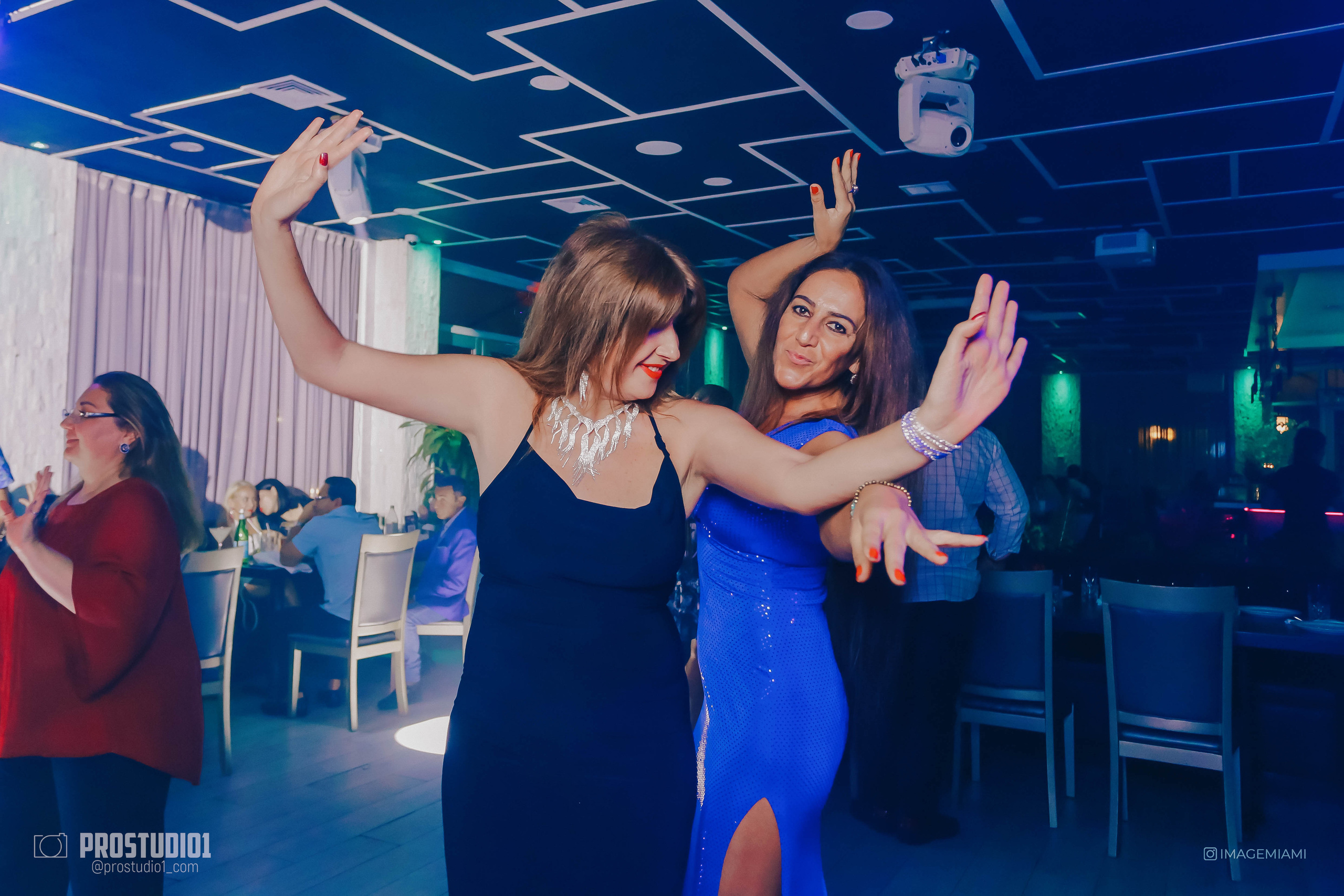 Photo & Video in Miami, Sunny Isles, Hallandale, Aventure. Photo & Video Production Studio #1