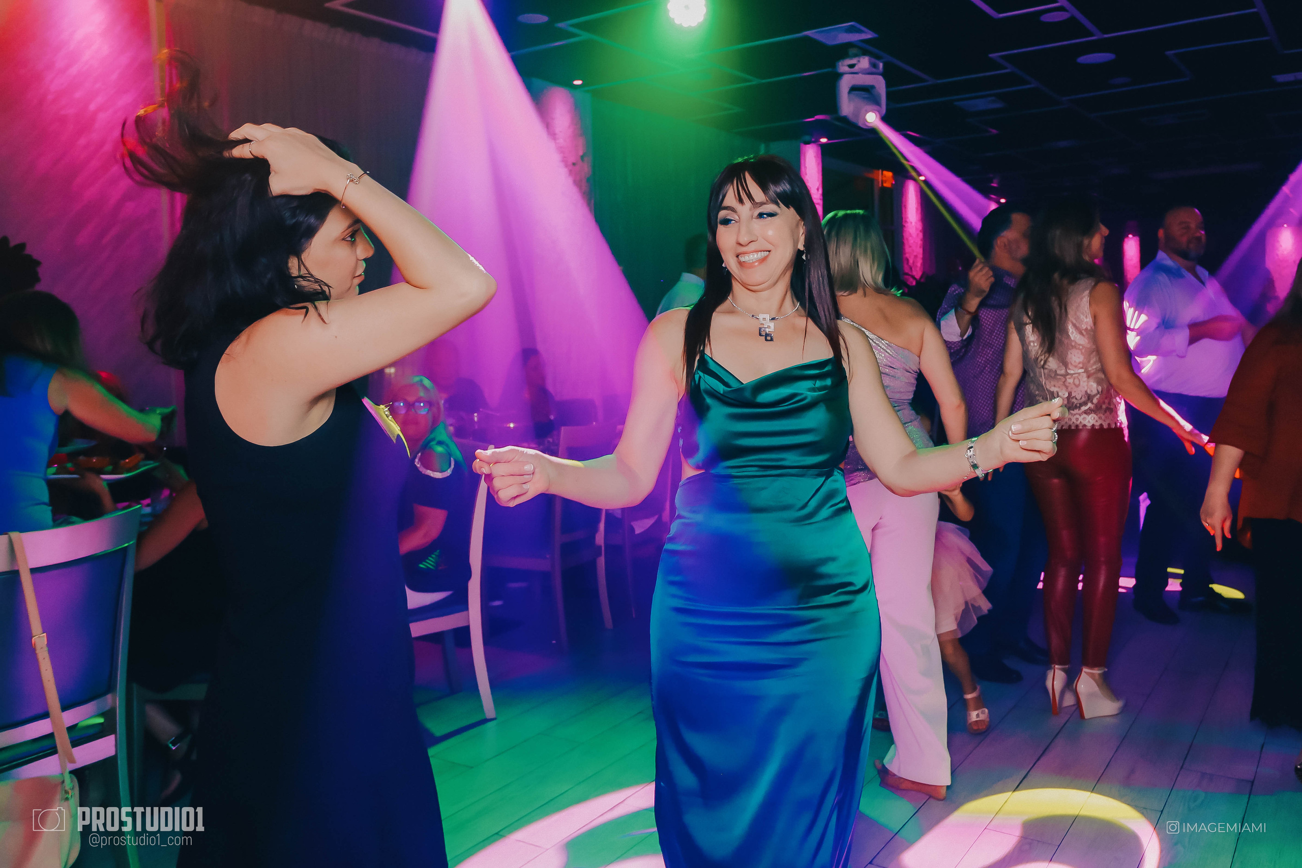 Photo & Video in Miami, Sunny Isles, Hallandale, Aventure. Photo & Video Production Studio #1