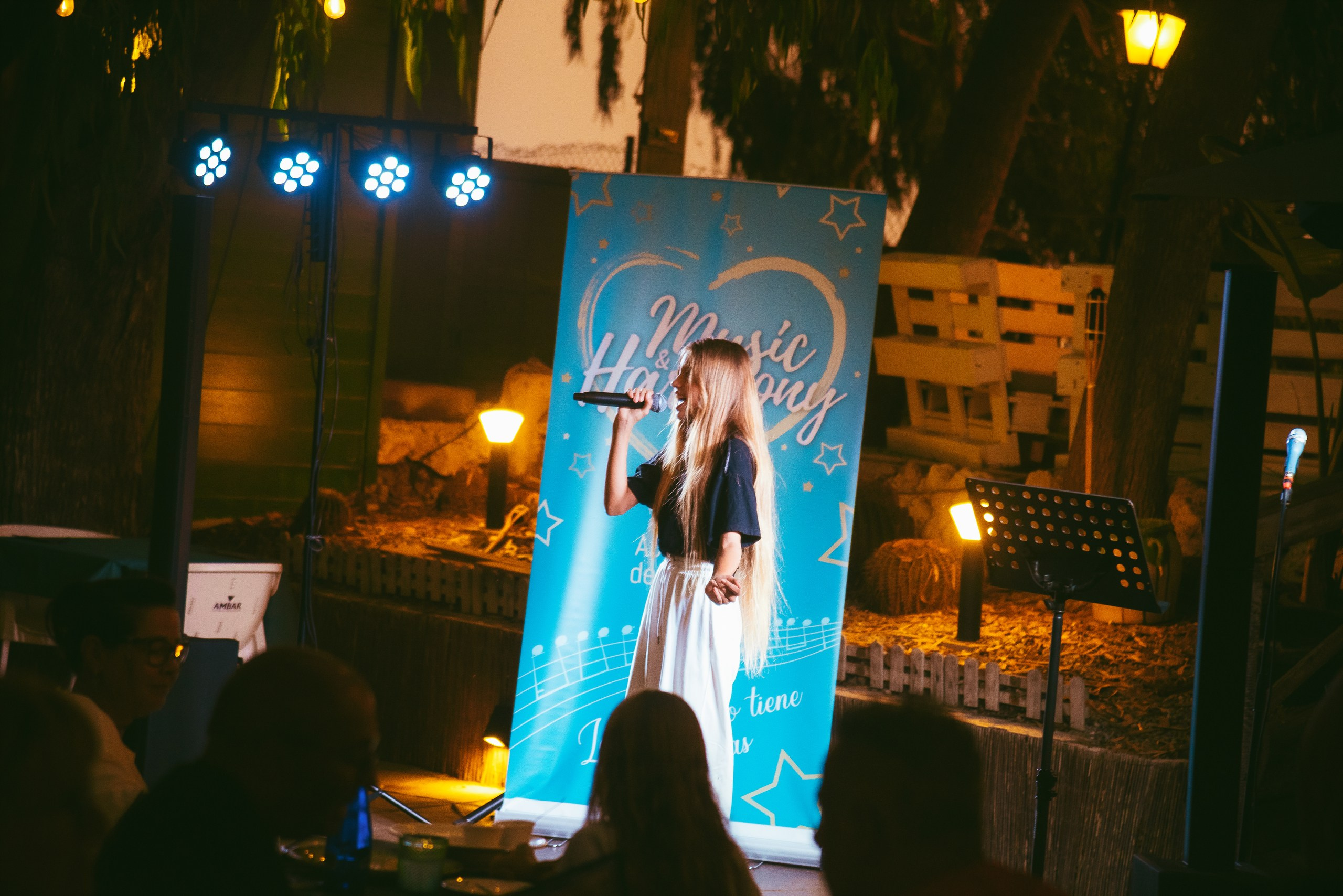 Photo report from a creative evening at the El Bosque Animado restaurant, Torrevieja