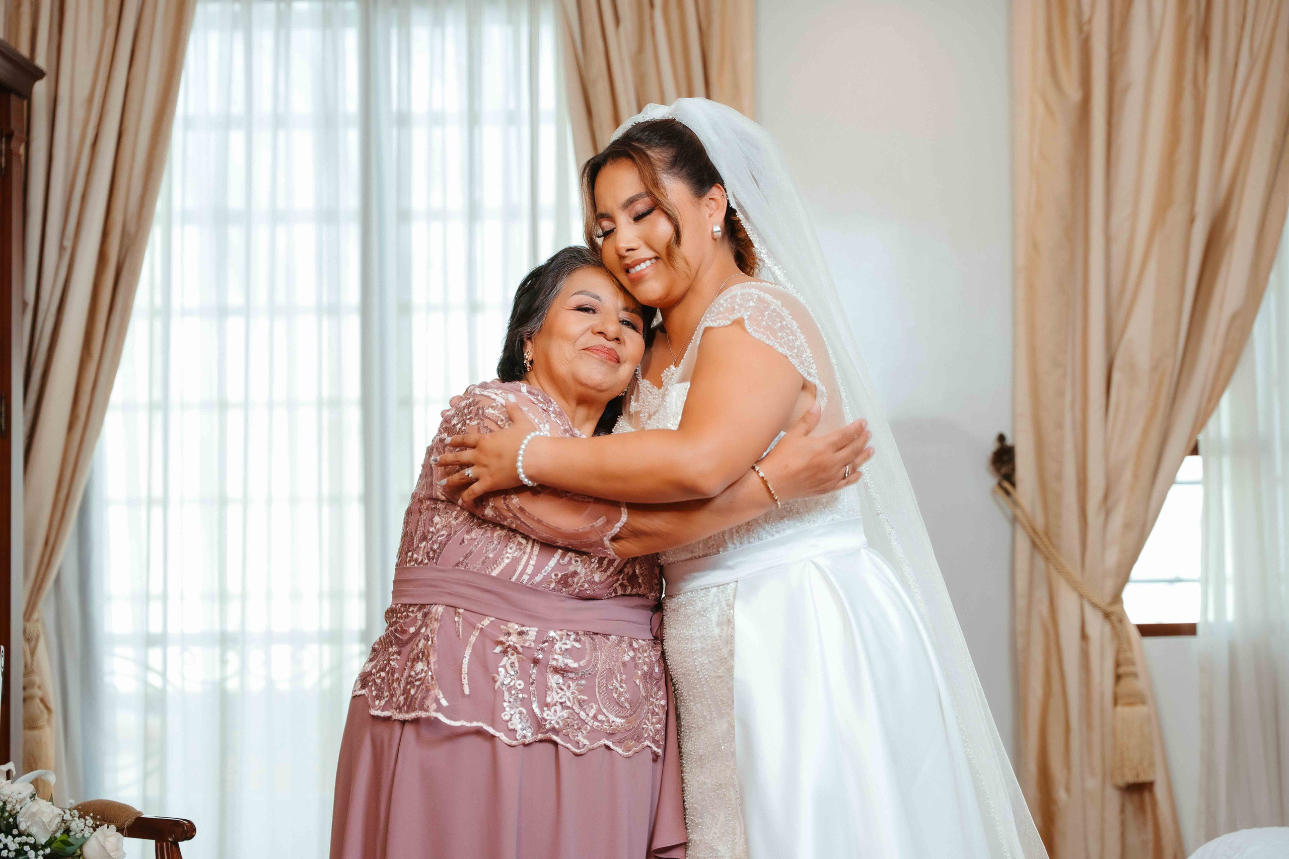 Ivan y Maria. Fotógrafo de bodas en Loja Ecuador | Piero Alvarez PH