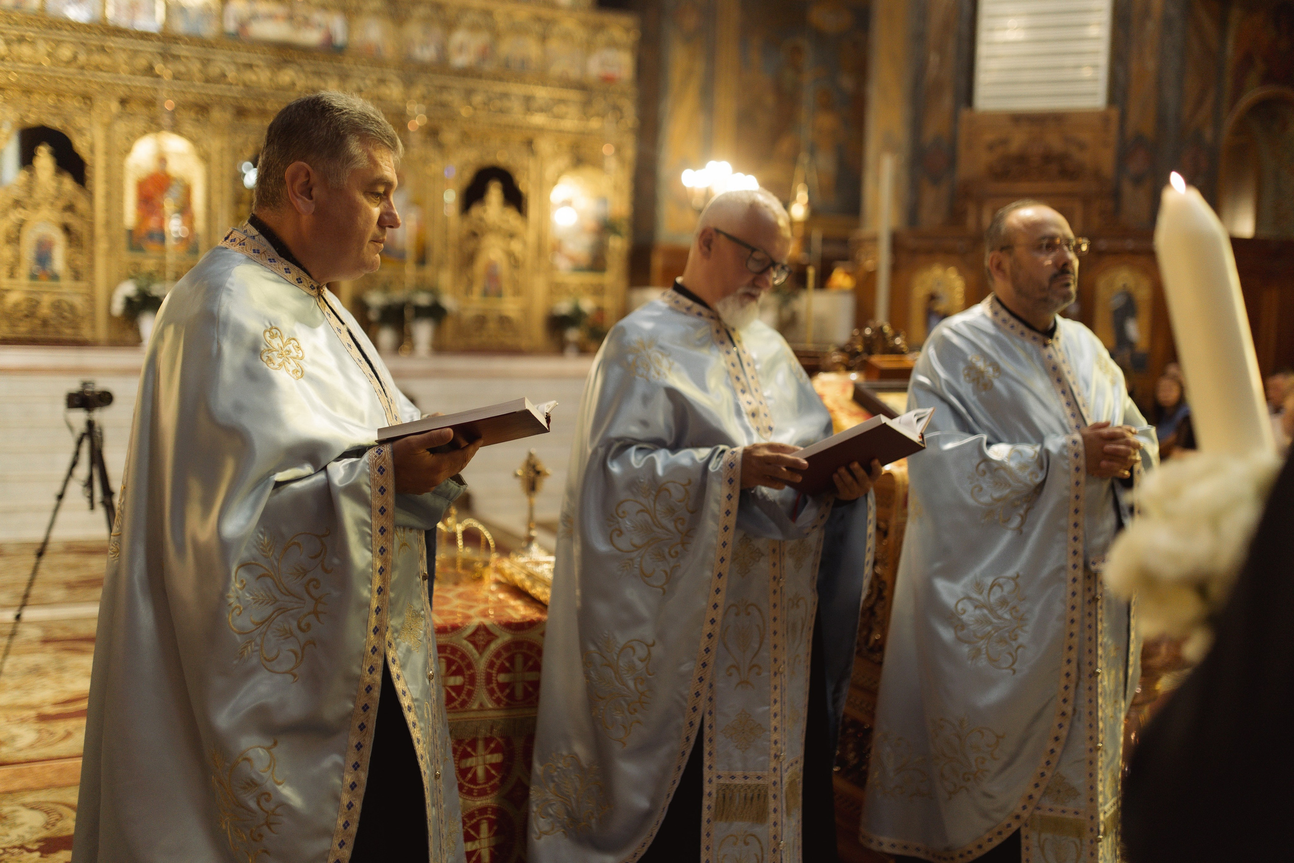 George & Alina | Wedding at Hotel Timisoara. Wedding photographer and videographer based in Timisoara, Romania