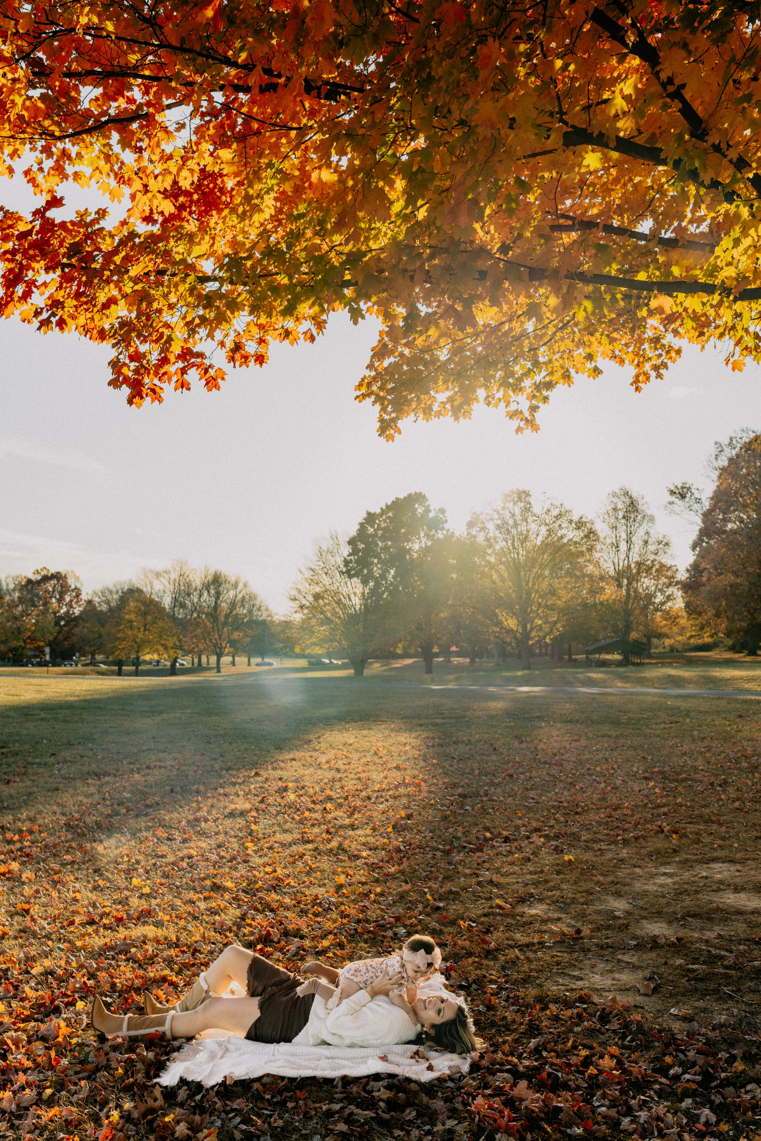 Fall Family Photography – Warm & Cozy Outdoor Session. Alisa Tant — Family and newborn photographer Bucks County, Montgomery county, Philadelphia, NJ