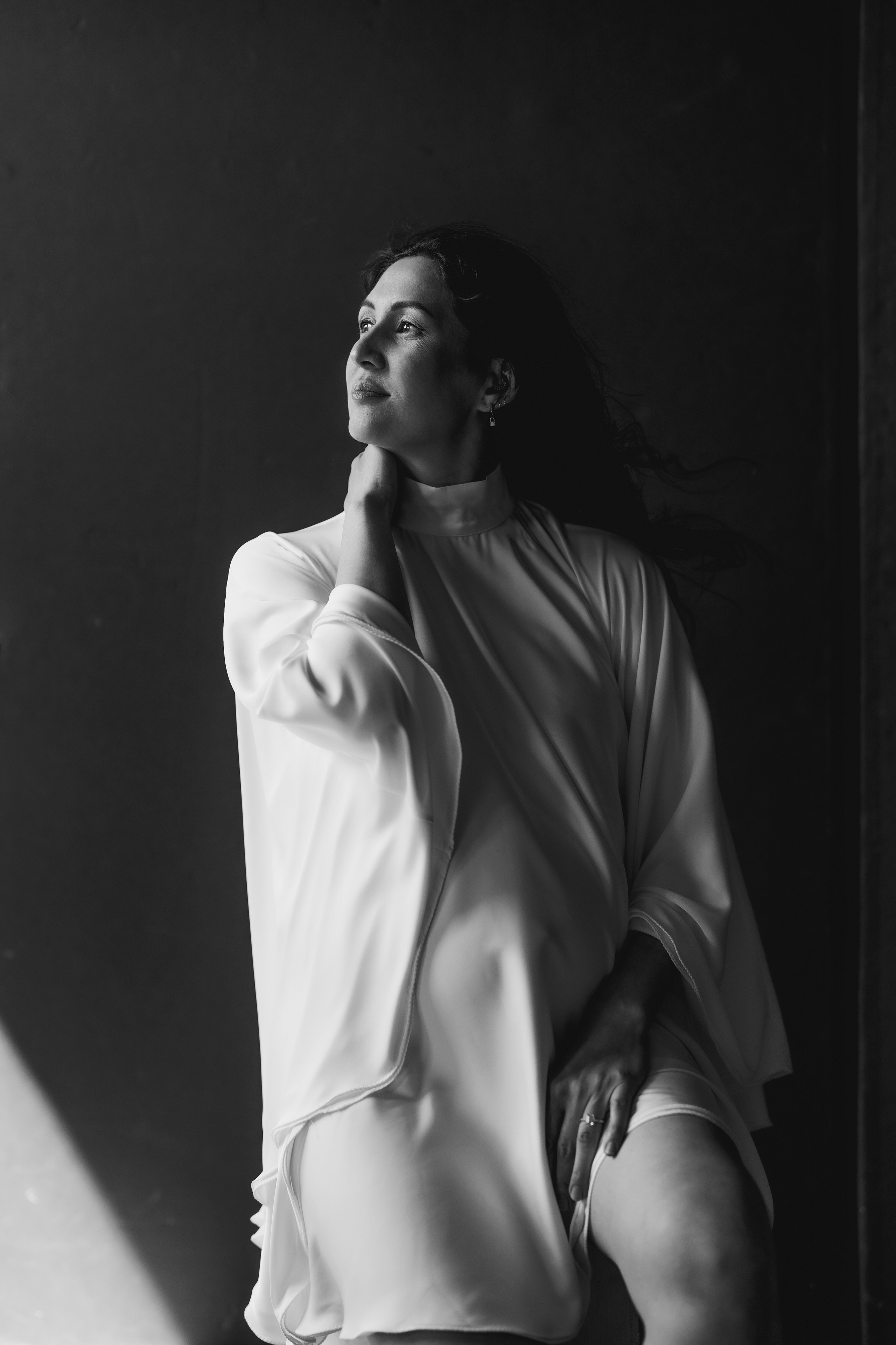 Modern maternity photographer in Long Island New York