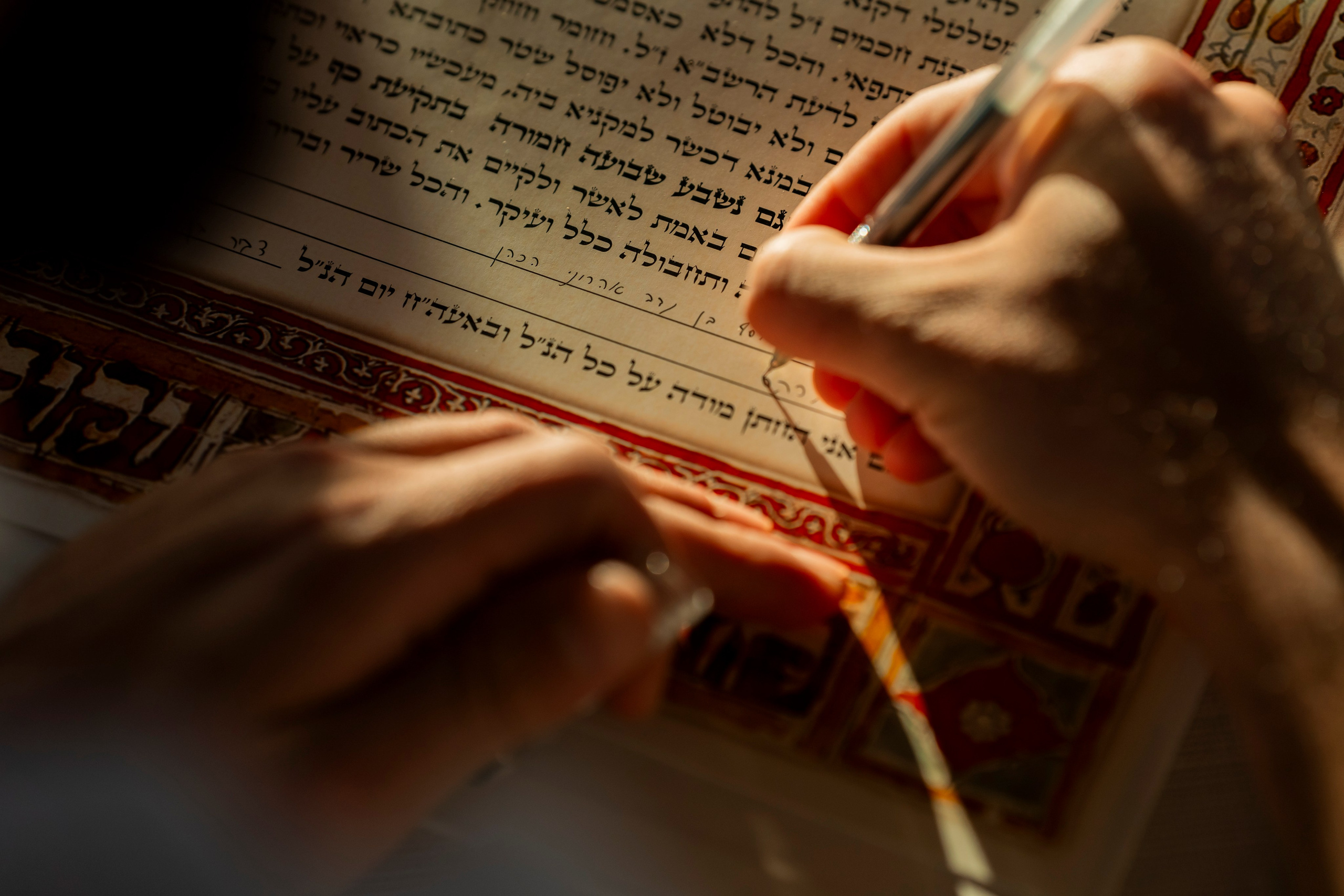 יוסף מזרחי צילום חתונה, ברית וזוגיות. צלם מקצועי שאוהב להוציא אתכם הכי יפים ברגעים הכי מרגשים