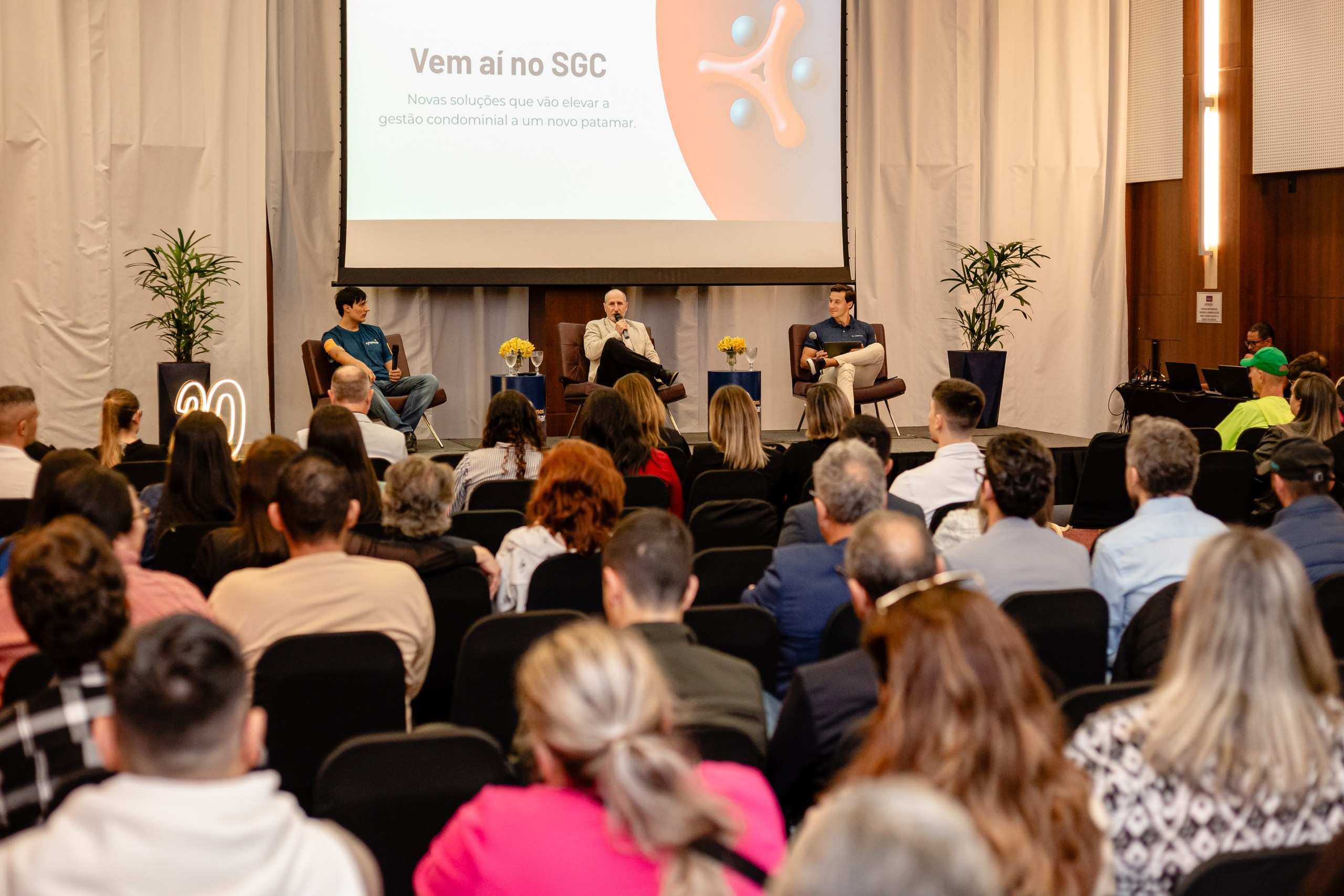 Fotografia de evento Corporativo de 30 Anos da Systemar em Balneário Camboriú — Santa Catarina