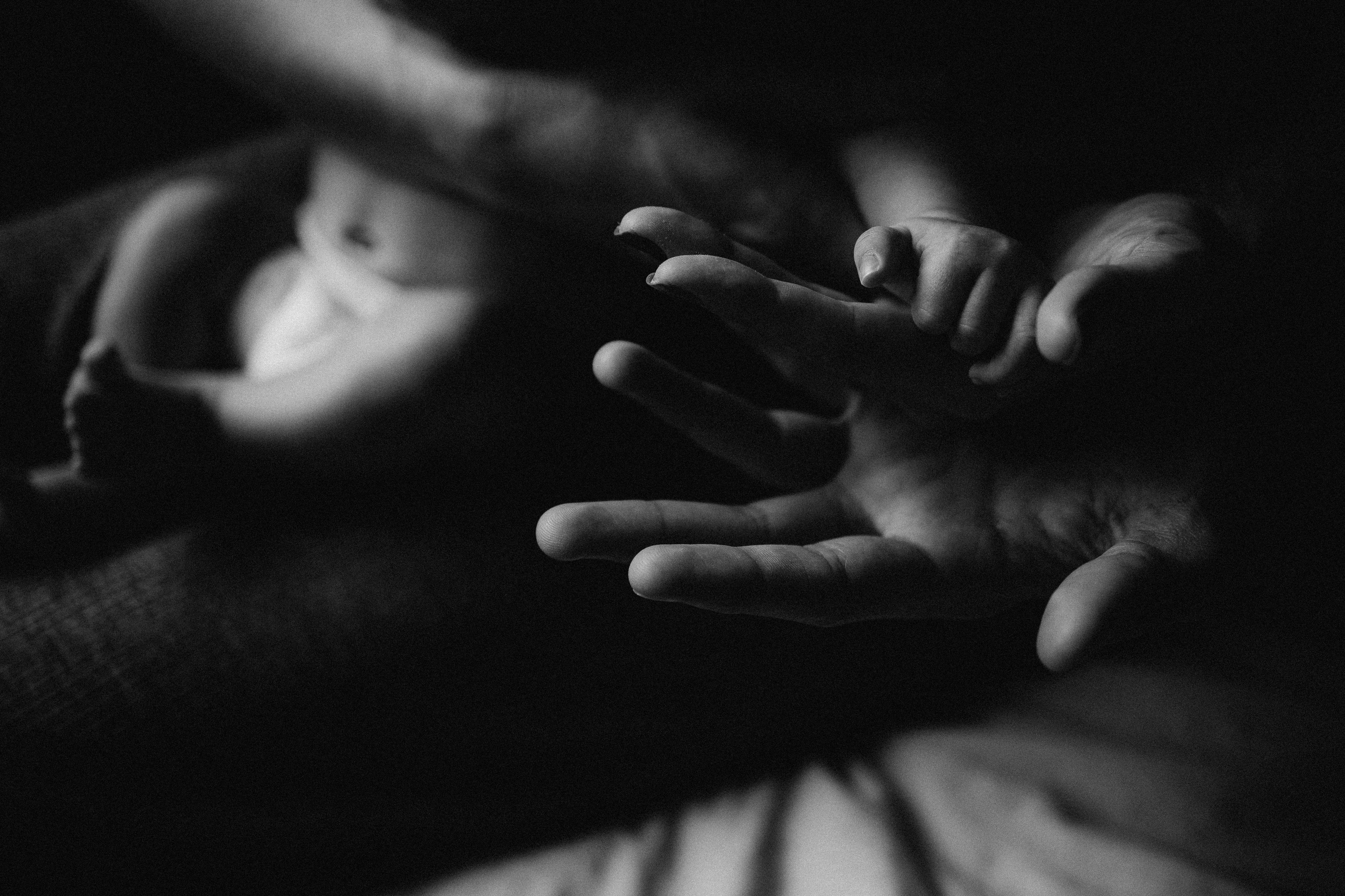 Luca’s 1 month. Fotografa documental de familia e nascimento em Florianópolis SC Daria Ermolaev