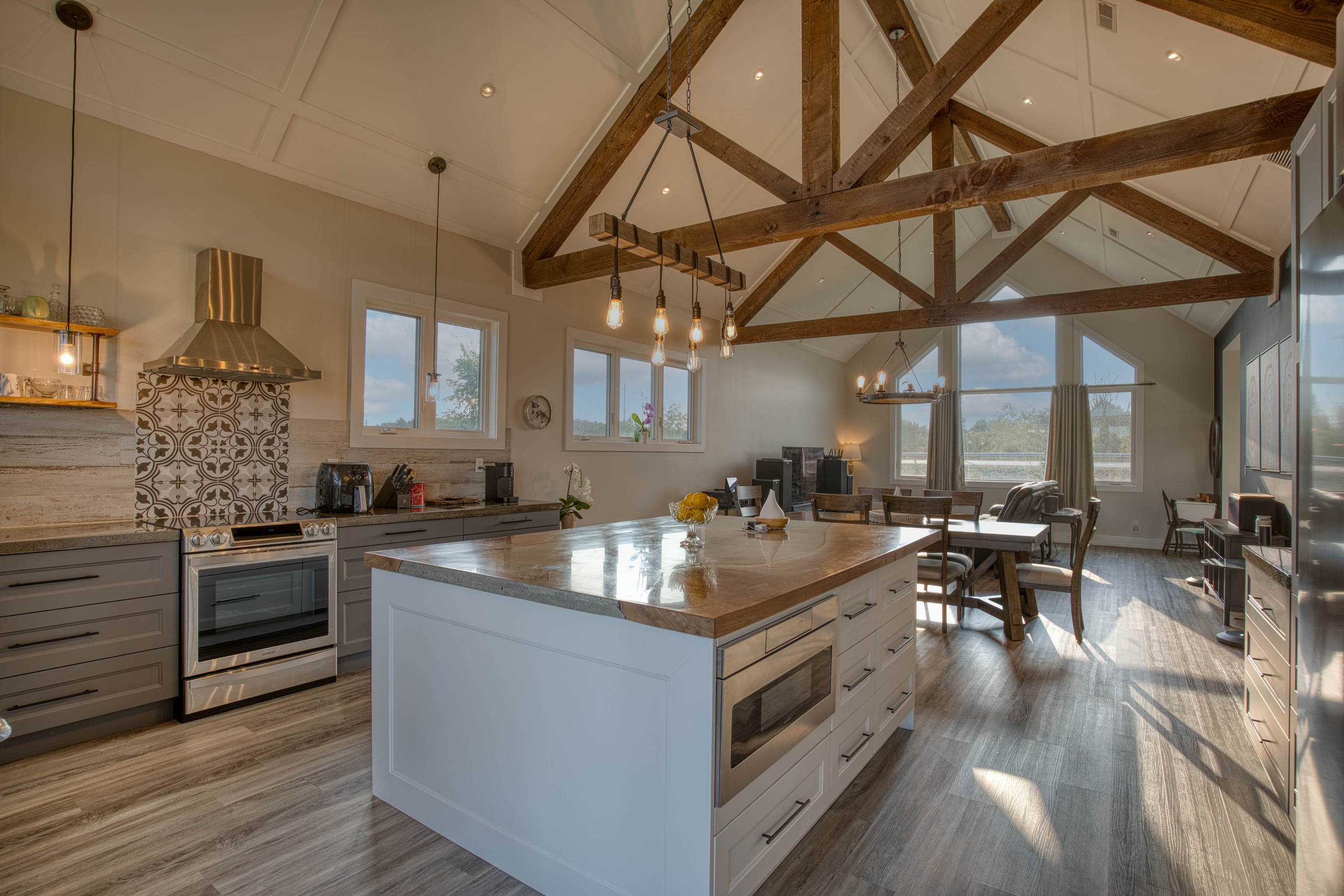 Real Estate. Photography / Videography Niagara | Toronto