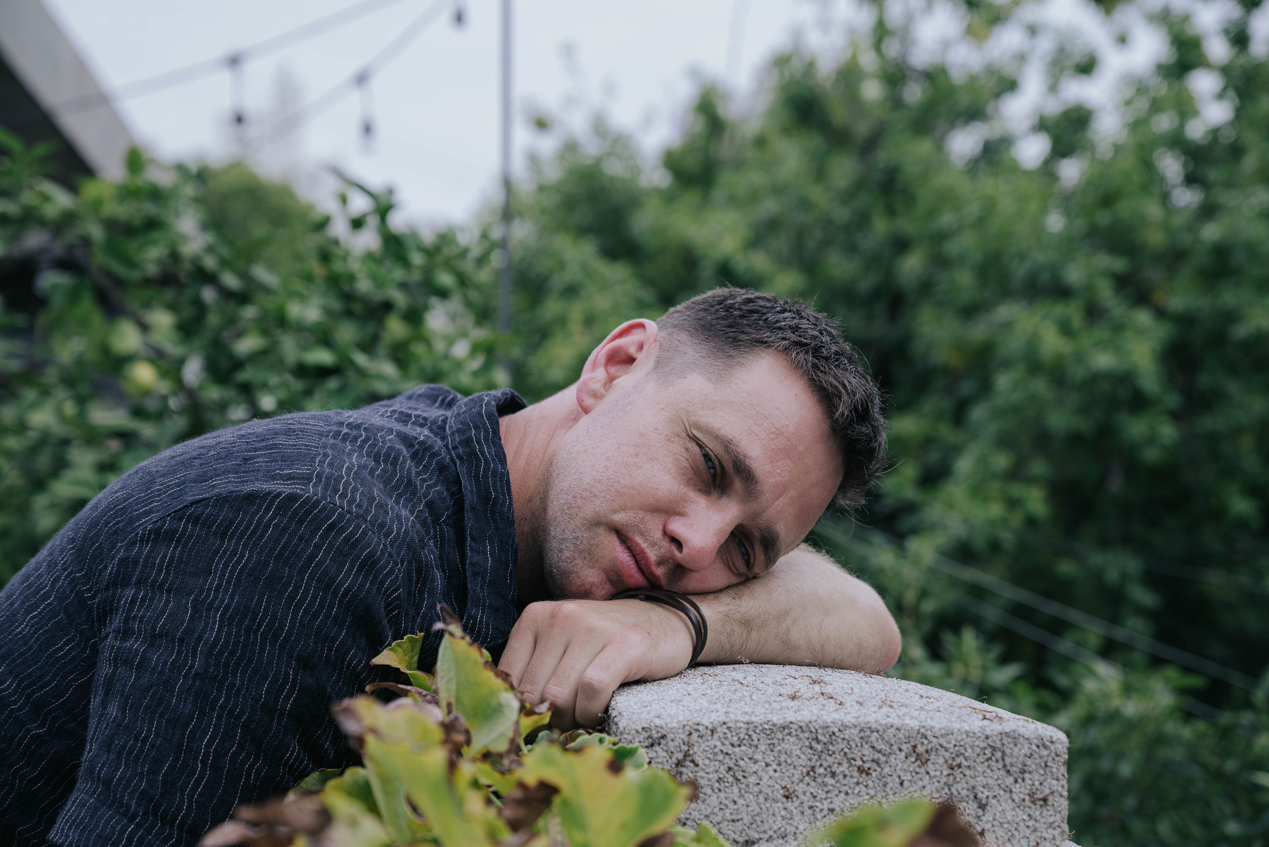 Docdocdoc. Visiting a Friend. Photographer @elmirkami in the city of Buenos Aires