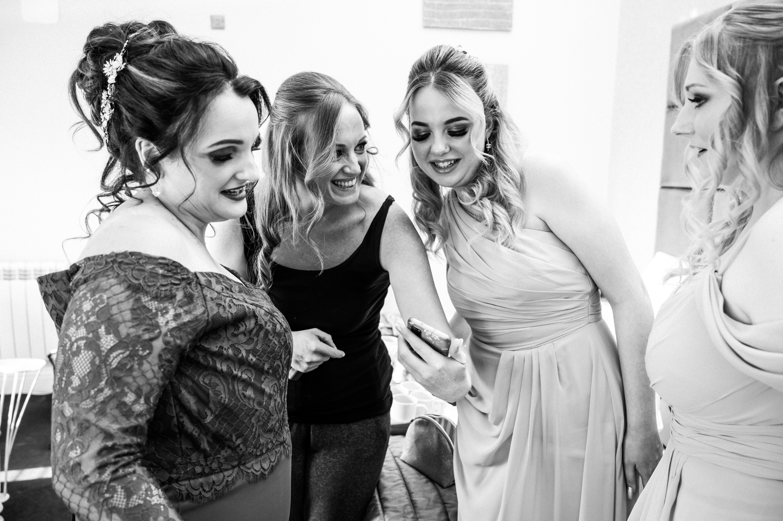 The Aston Hall's ornate architecture serves as a breathtaking backdrop for the couple's portraits.