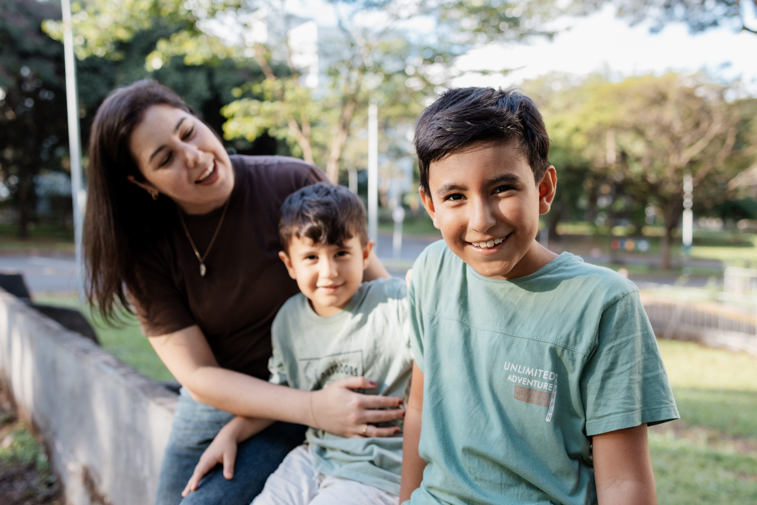 Ensaio mãe e filhos em Brasília • Asa Norte | Fotografia de Família. Fotógrafa em Brasília e Recife | Ensaios de família, gestante e festas infantis — Ize Fotografia