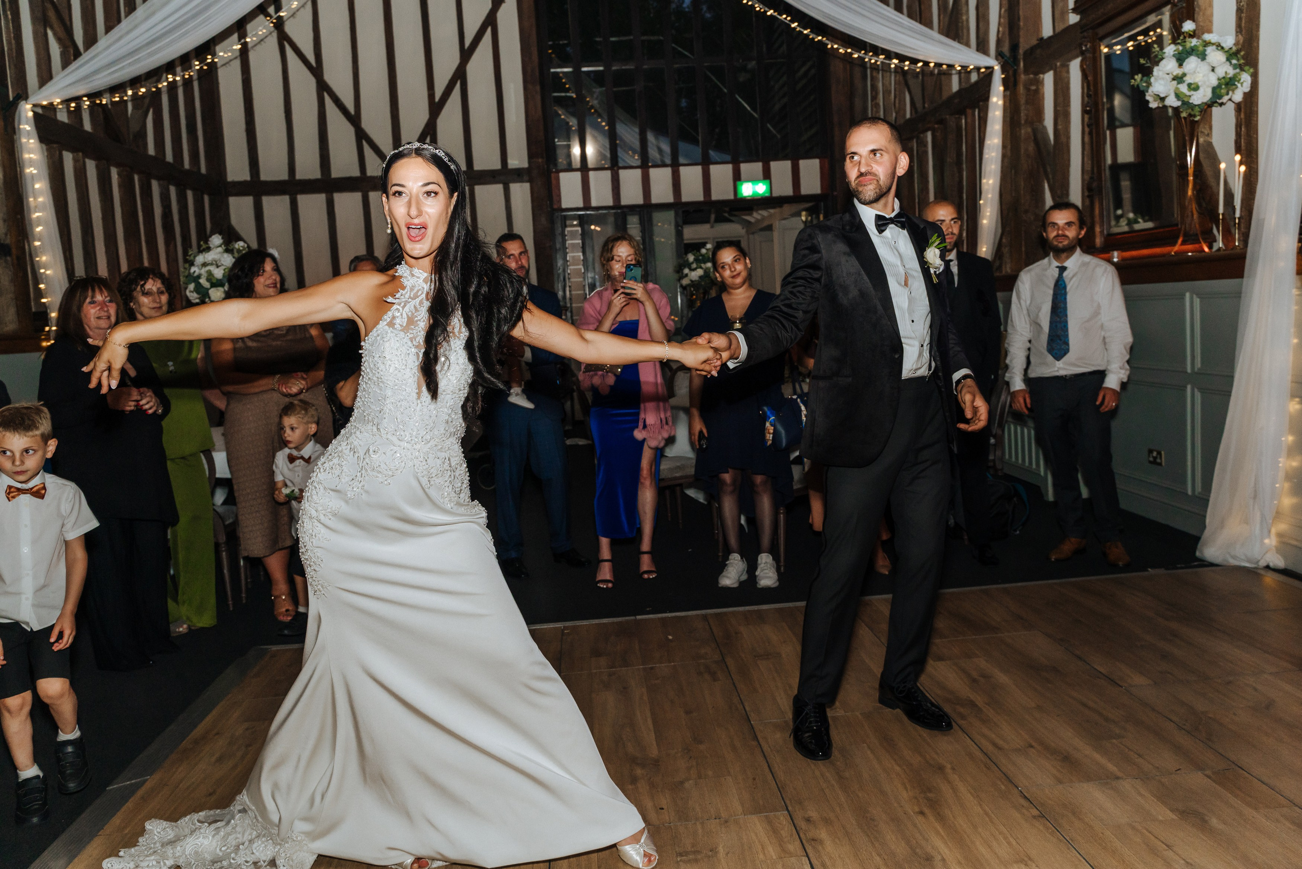 Wedding at Essendon Country Club. Photographer in England Ekaterina Romanova