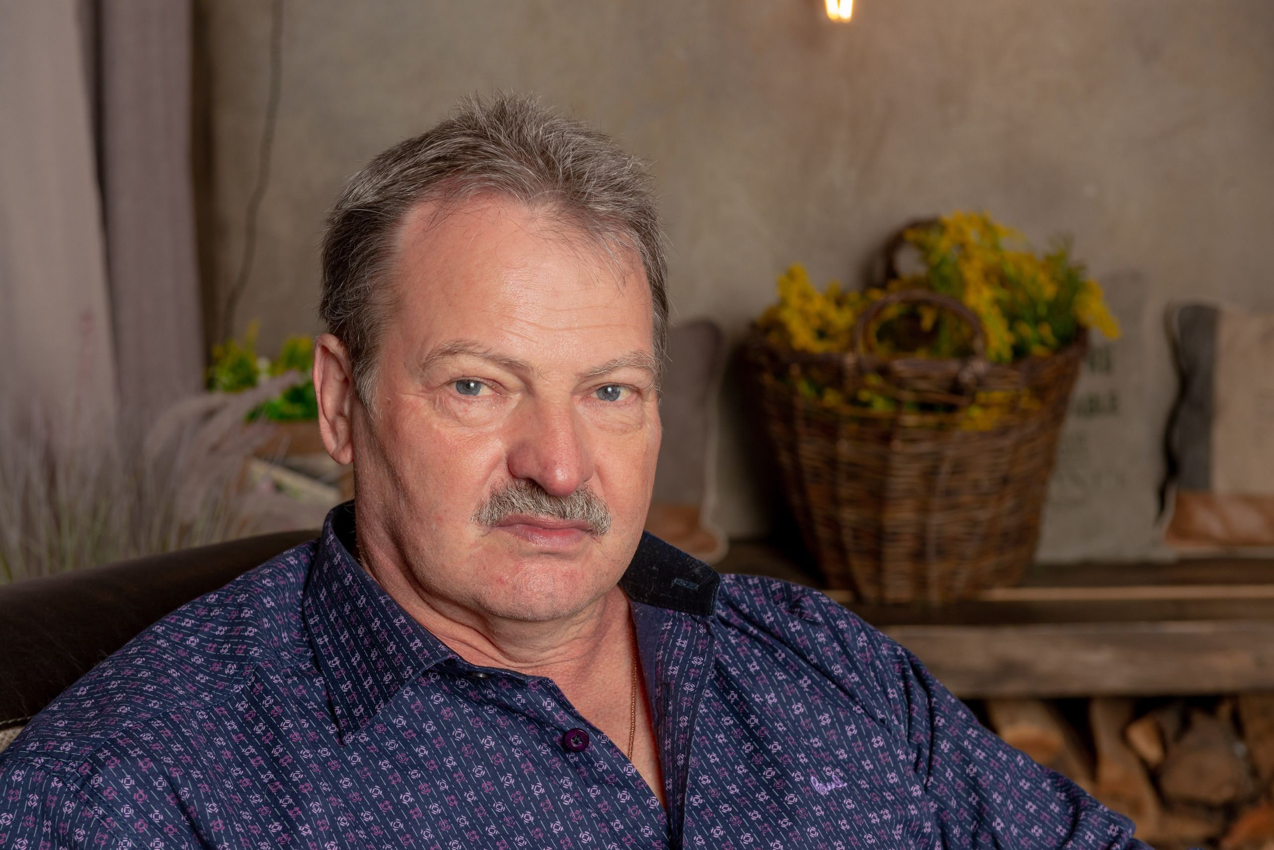 Photosession of a married couple in the studio. FOTÓGRAFO MÉXICO QUINTANA ROO