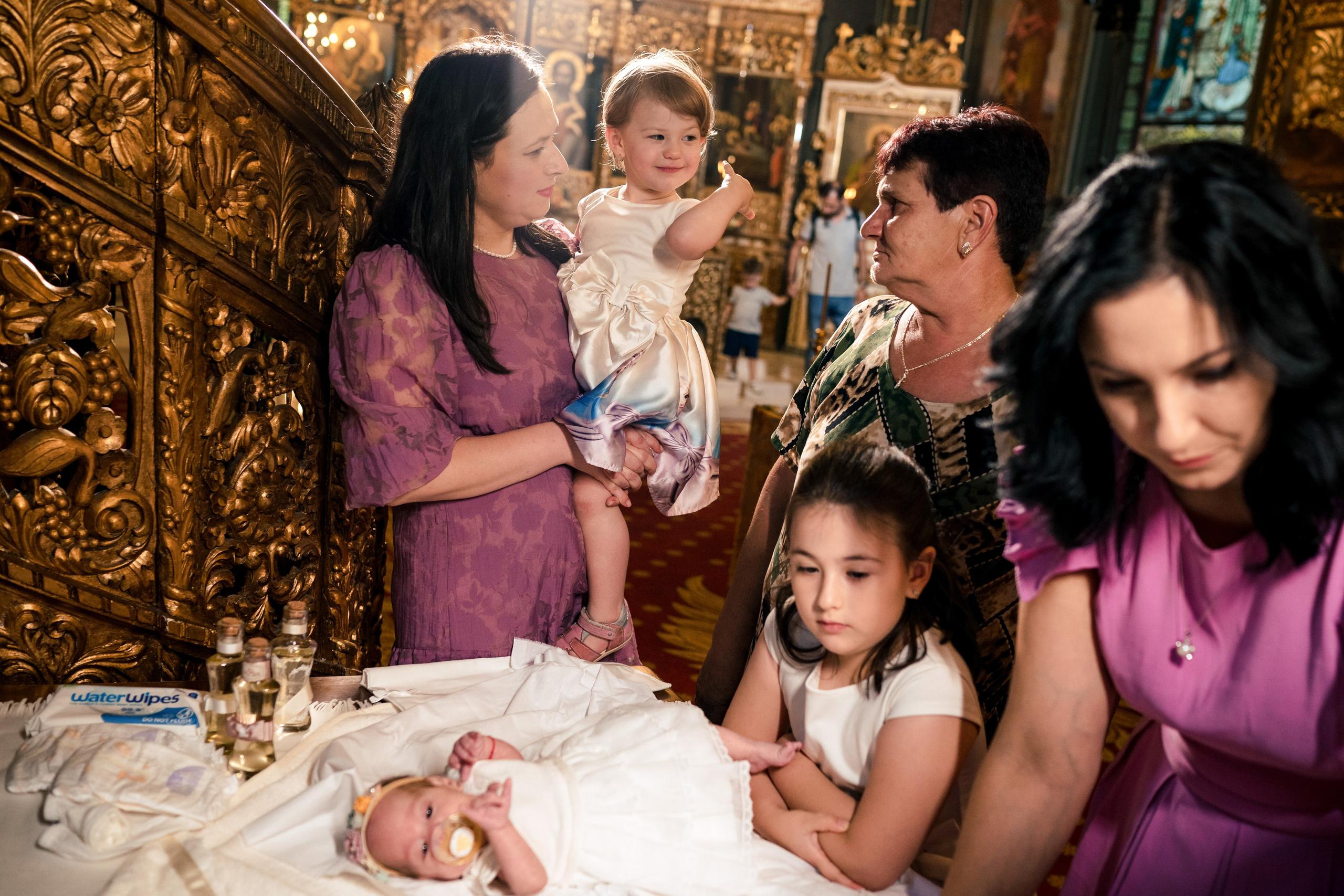 Aida, Clara, Francesca. Acasă