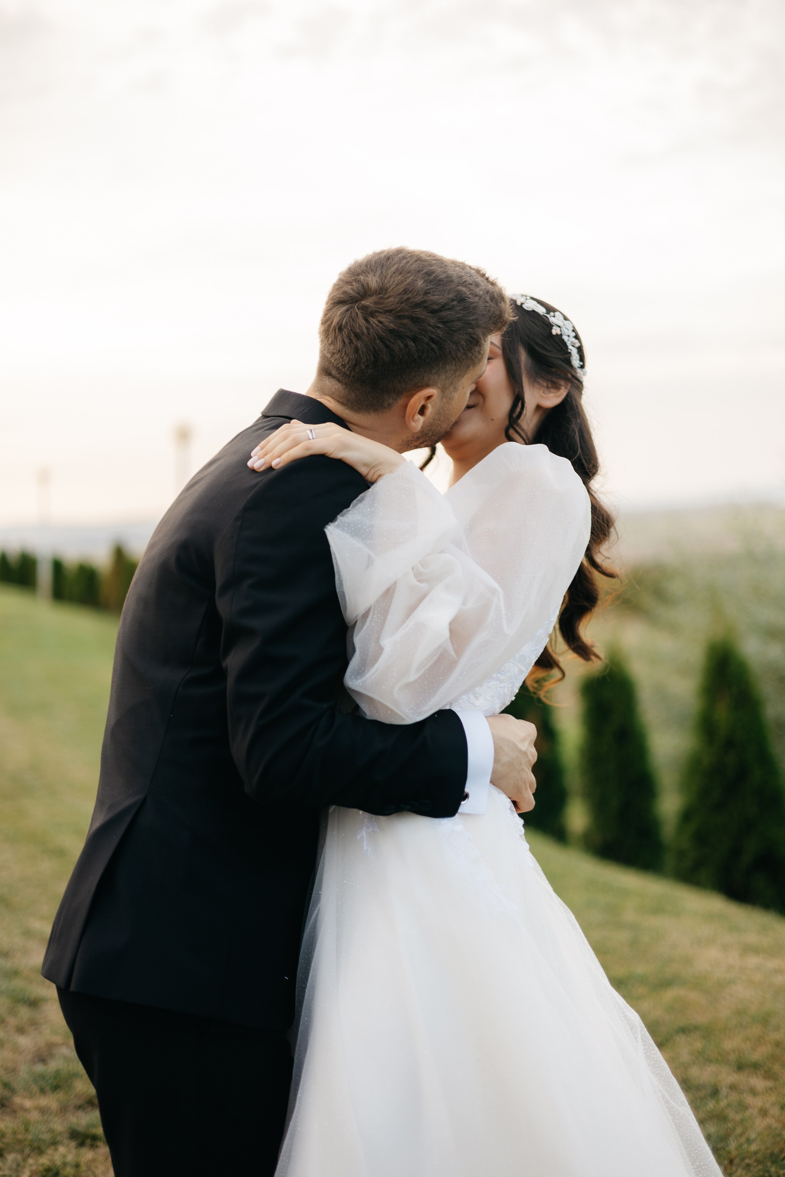 Beatrice and Andrei. Sara Luca Wedding Photographer in Italy and Europe
