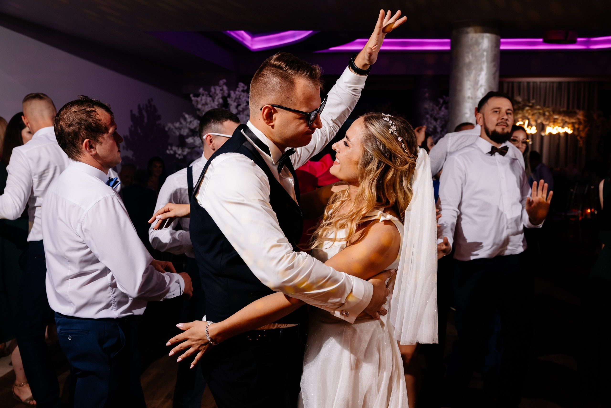 Patrycja ♡ Wojtek. Fotograf Ślubny Warszawa - Sesje Biznesowe Rodzinne Eventy