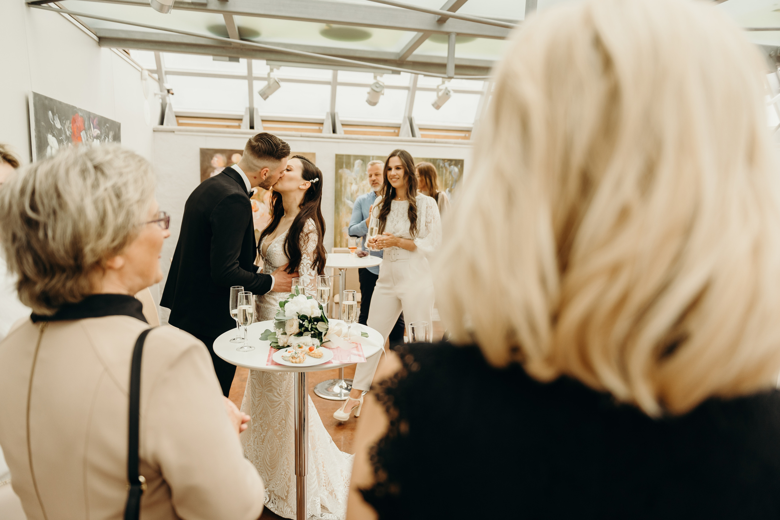 Свадьба в Елгаве в башне Sv. Trīsvienības baznīcas tornis.