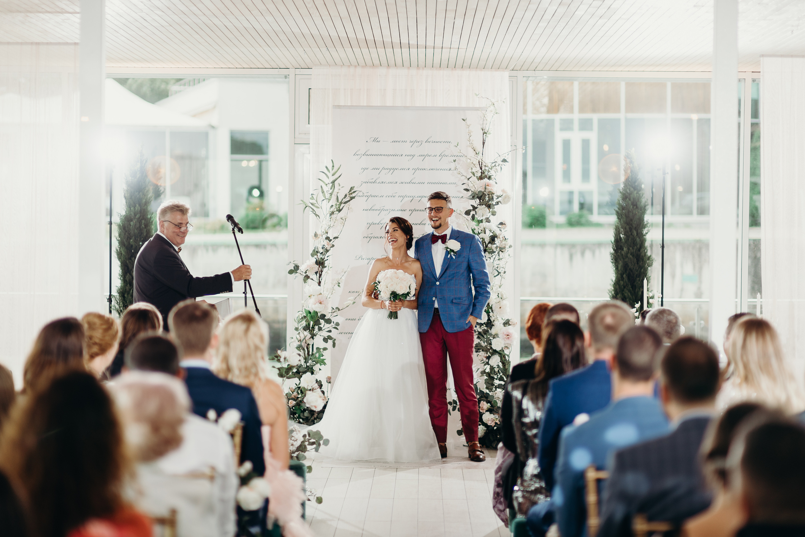 Торжественная свадебная церемония в Юрмале в ресторане Laivas.